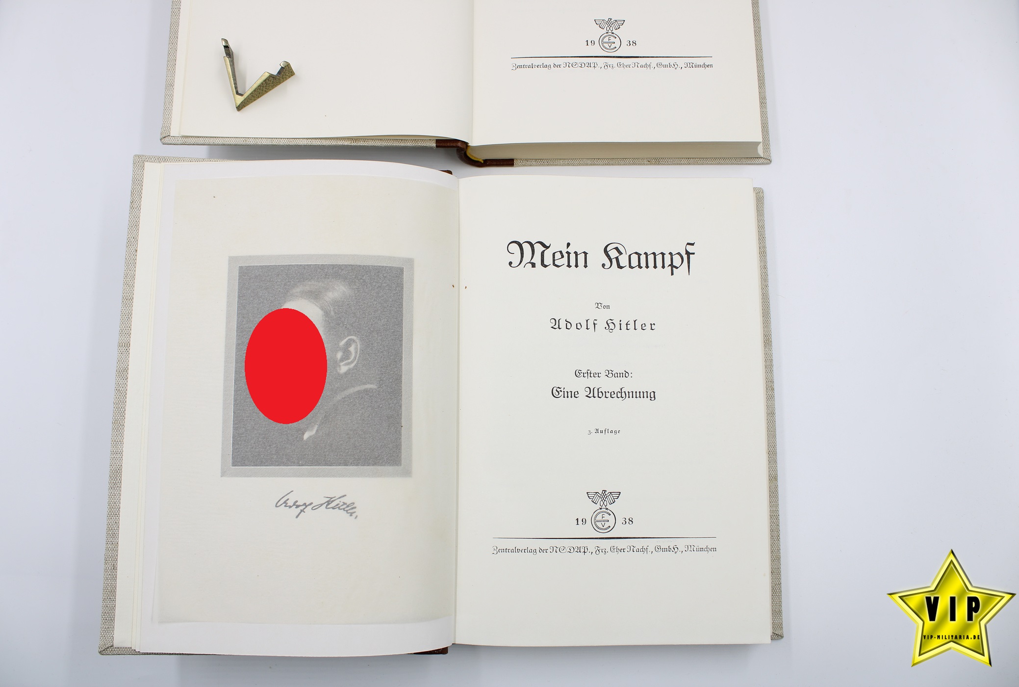 Sonderausgabe Mein Kampf mit Goldschnitt im Schuber