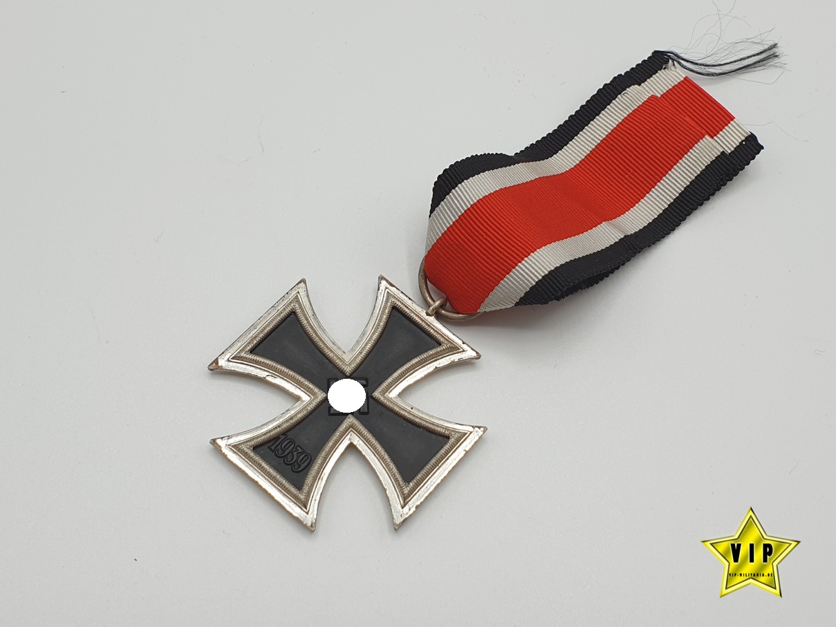 Eisernes Kreuz 2.Klasse 1939 " SCHINKEL " Deumer