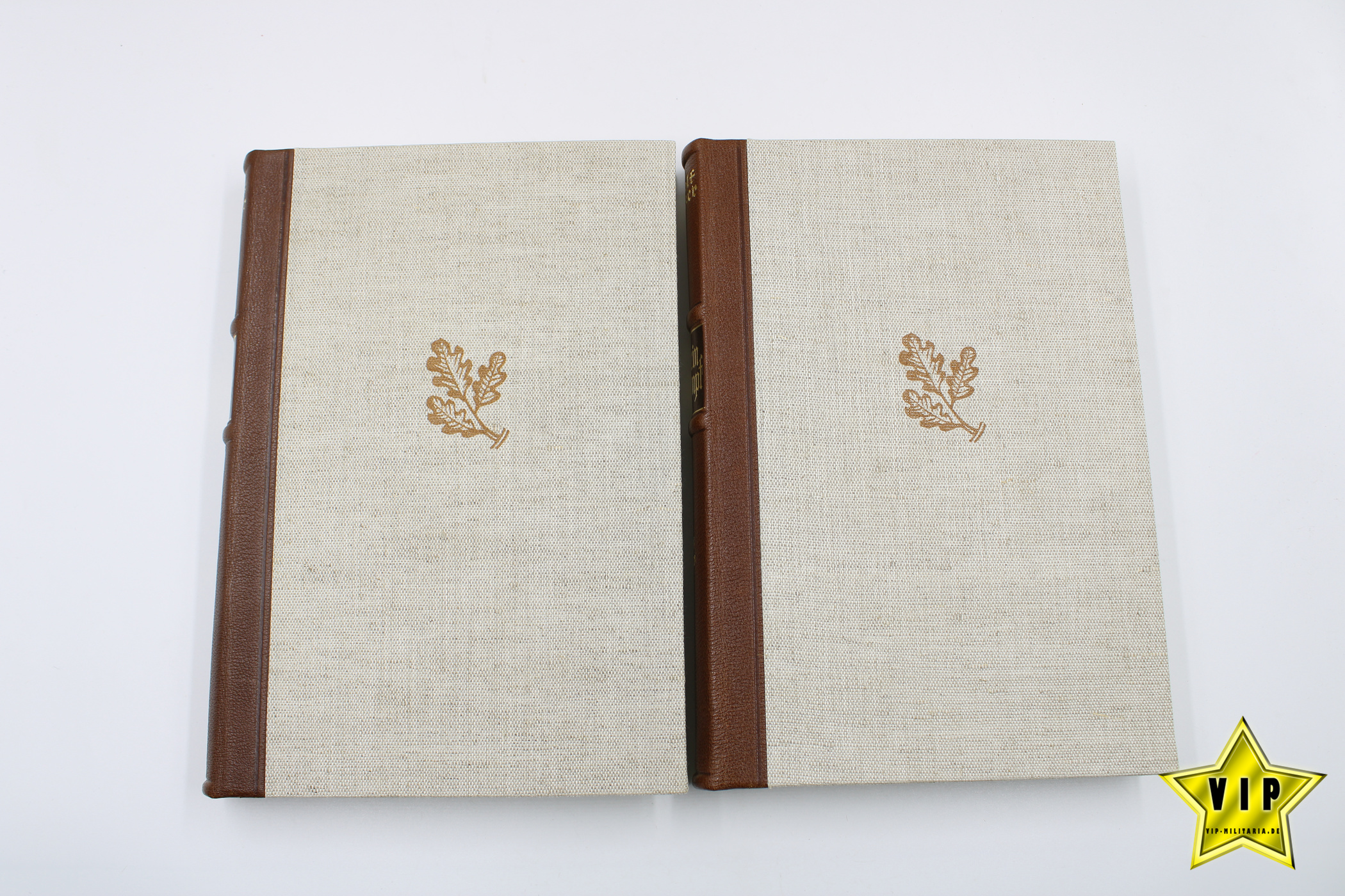Sonderausgabe Mein Kampf mit Goldschnitt im Schuber