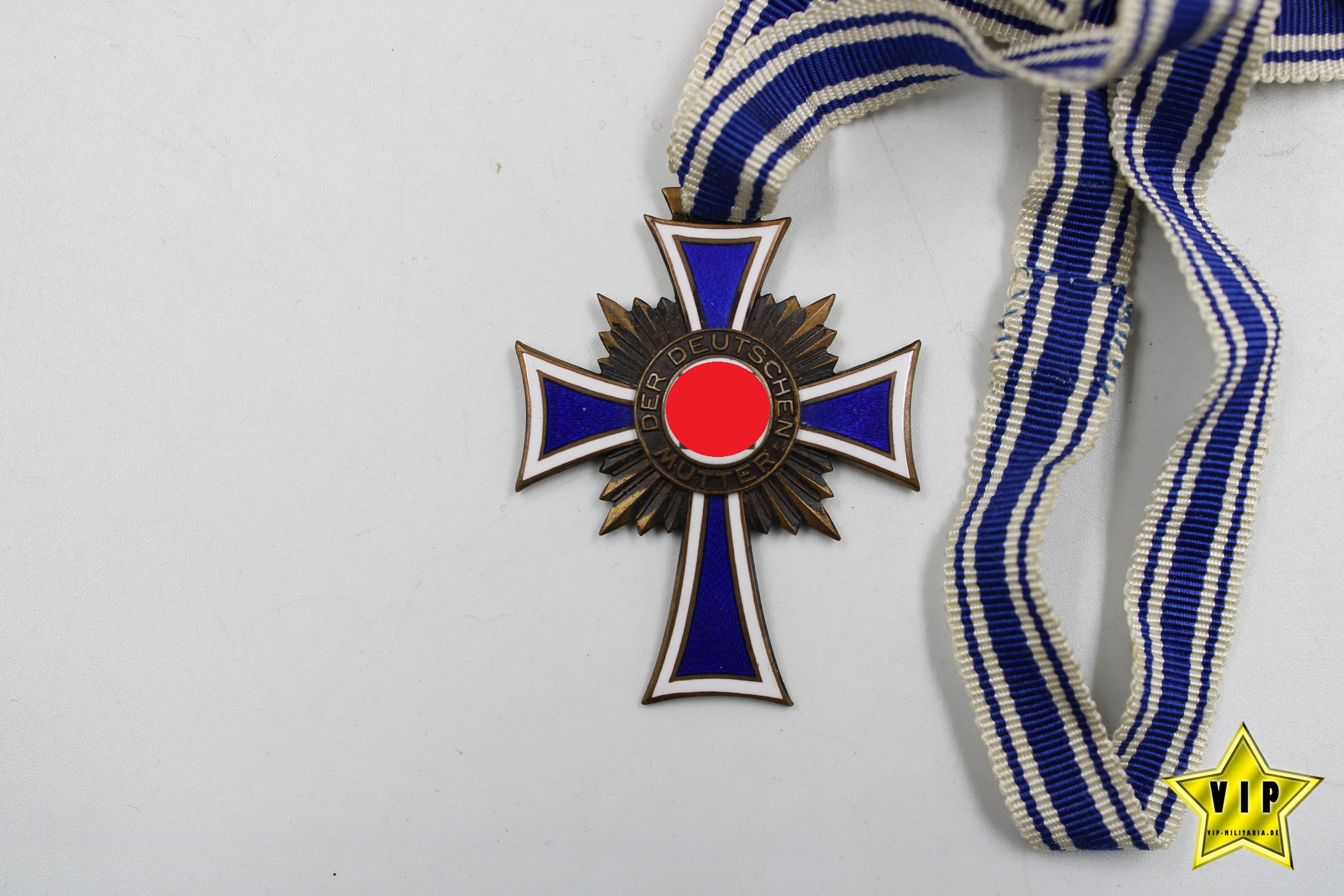 Mutterkreuz Bronze in Verleihungstüte 