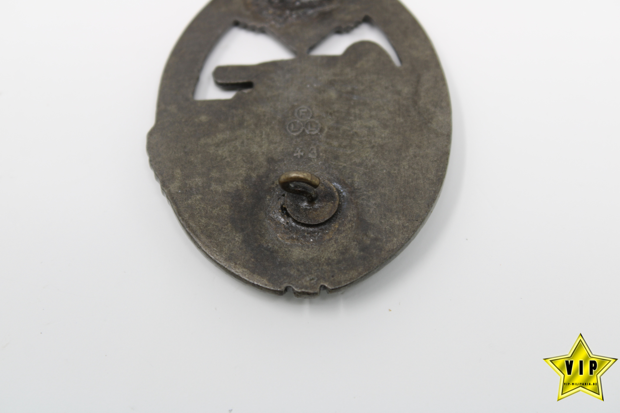 Panzerkampfabzeichen in Bronze Hersteller FLL