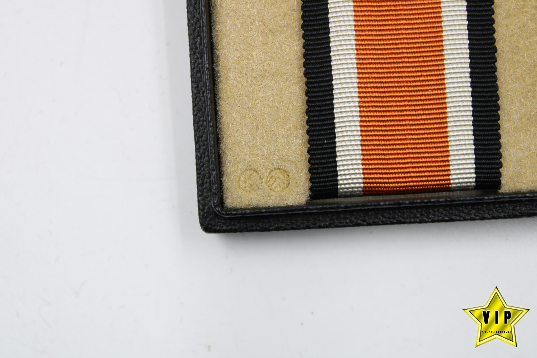 Ehrenblattspange Heer im Etui