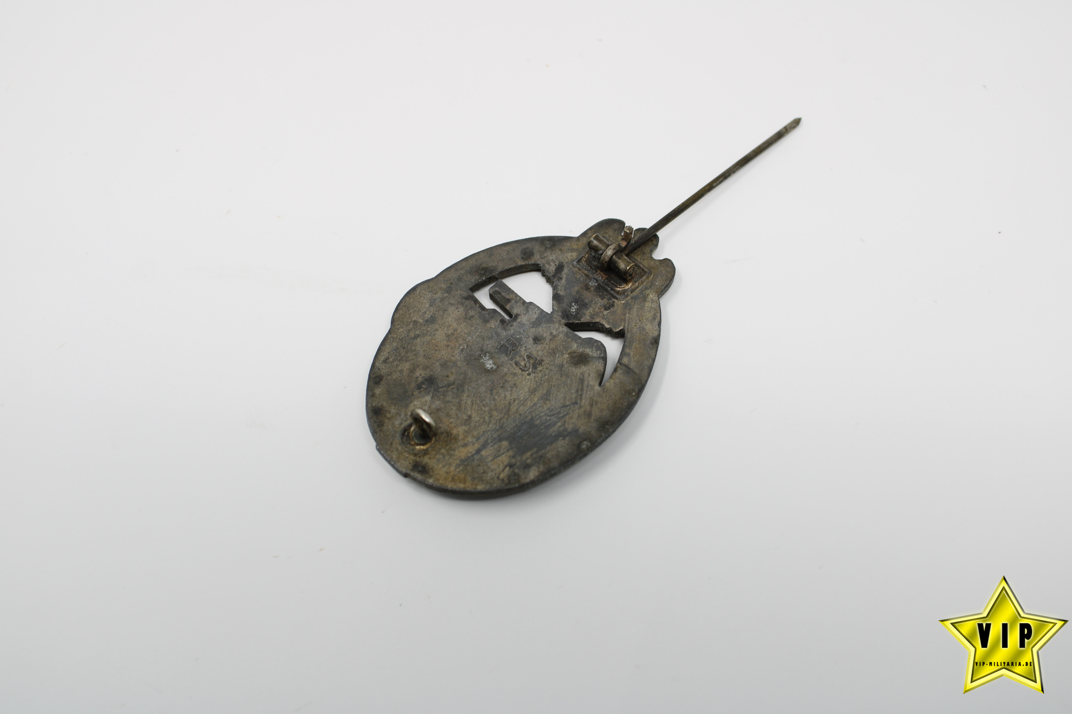 Wehrmacht Panzerkampfabzeichen Bronze Hersteller R.S.