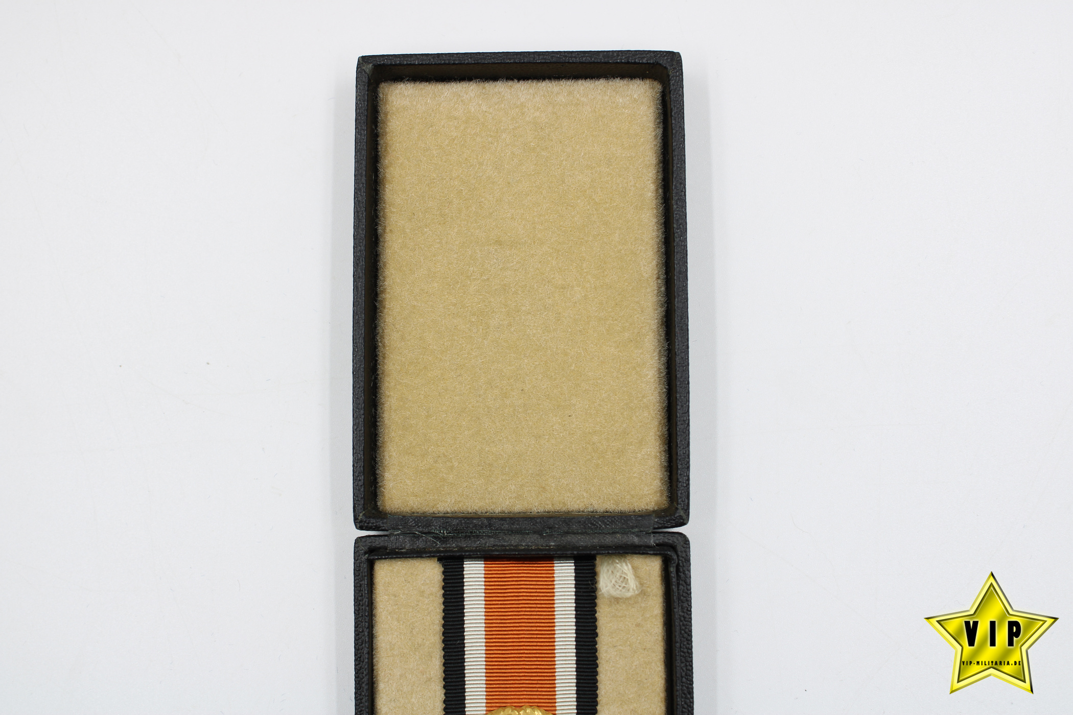 Ehrenblattspange Heer im Etui