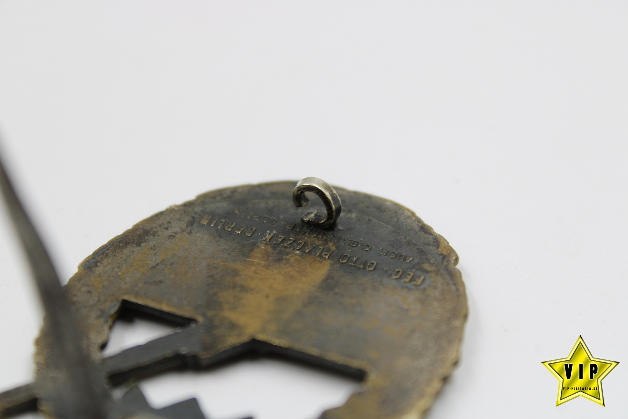 Kriegsmarine Küstenartillerie Abzeichen C.E. JUNCKER, BERLIN 