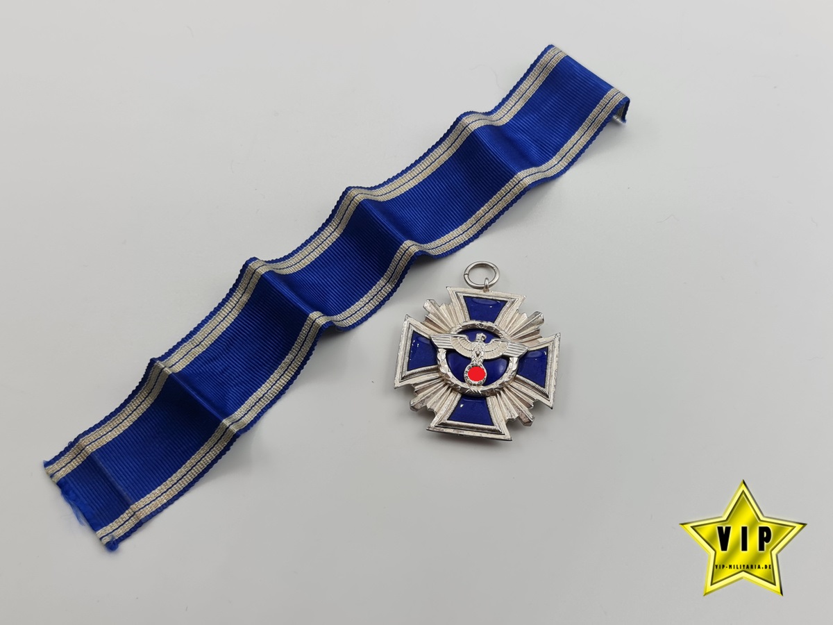 Dienstauszeichnung der NSDAP Silber im Etui Dienstauszeichnung der NSDAP Silber im Etui