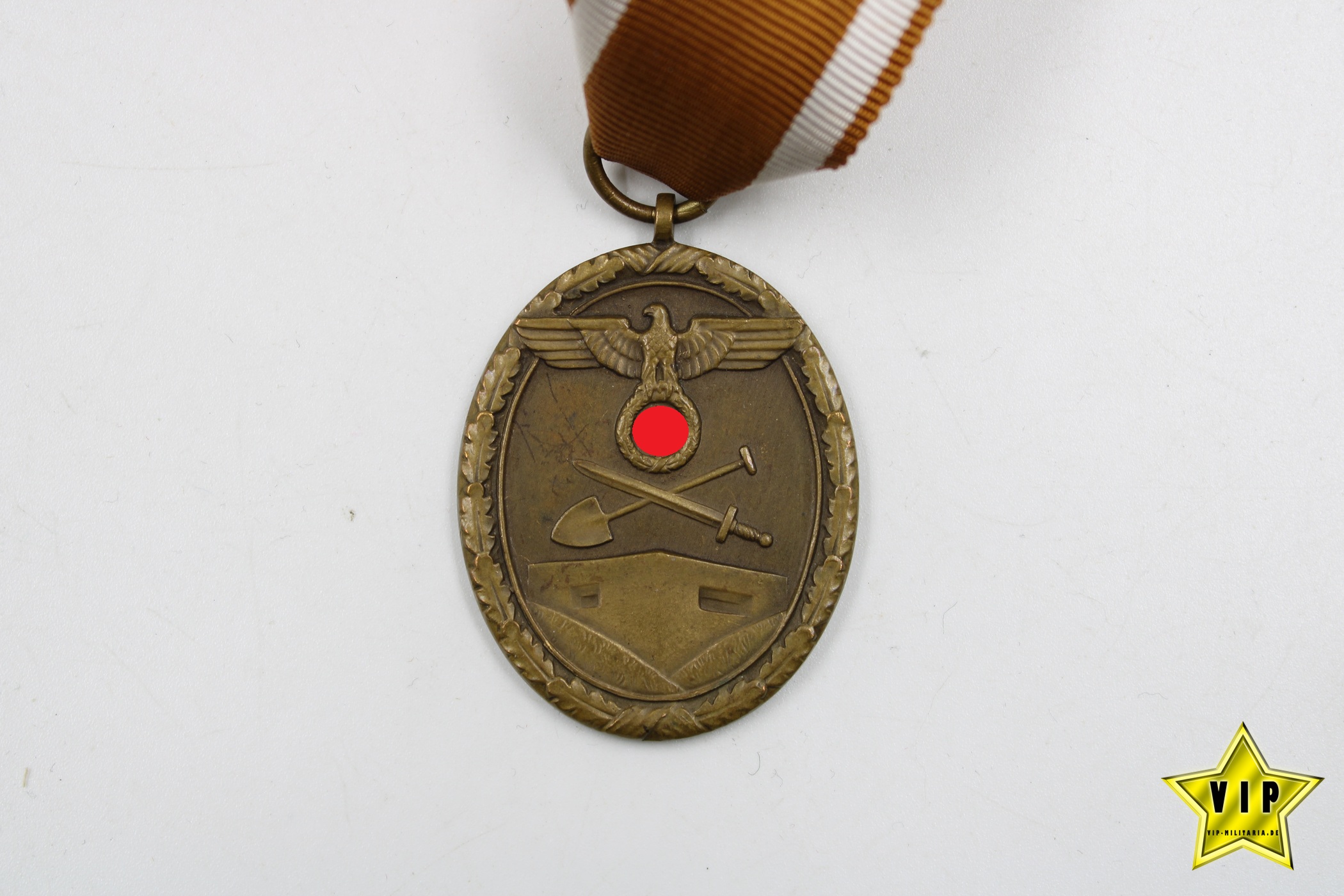 Schutzwall Ehrenzeichen Westwall Abzeichen