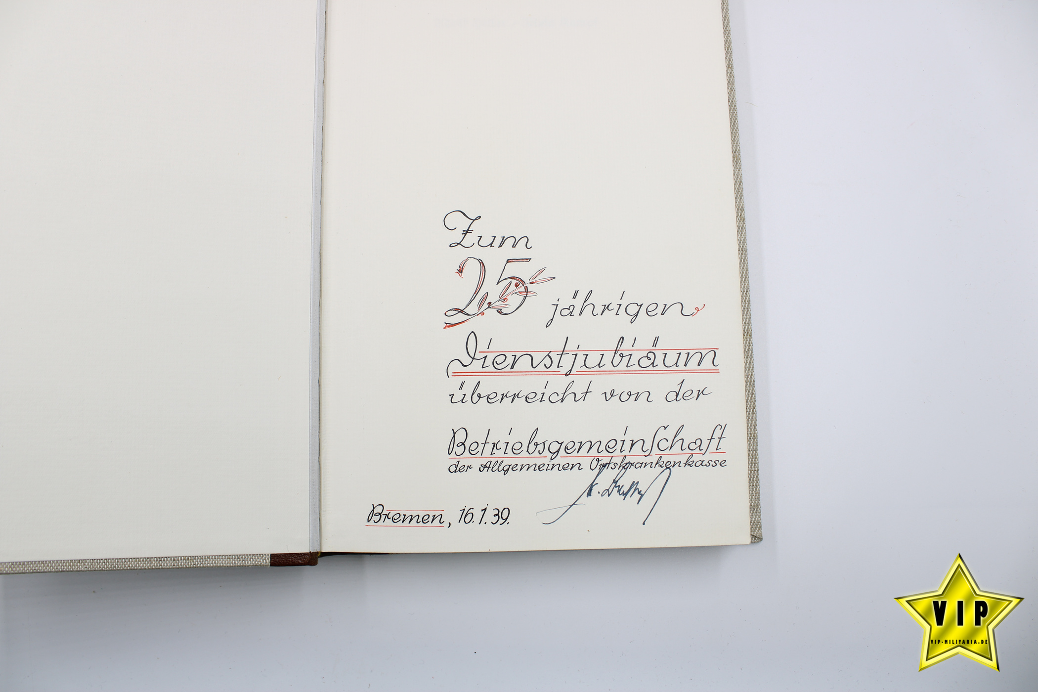 Sonderausgabe Mein Kampf mit Goldschnitt im Schuber
