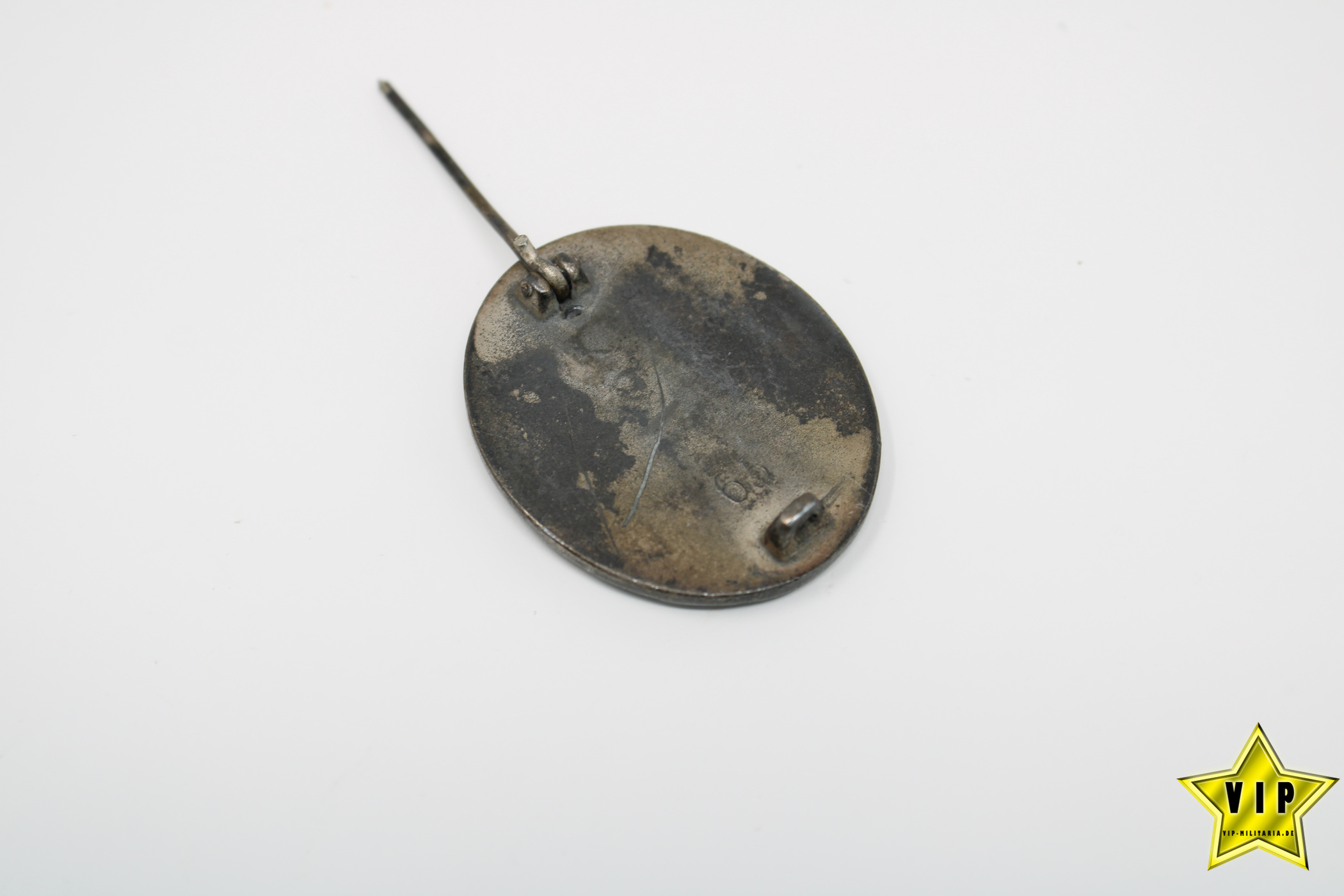 Verwundetenabzeichen in Silber Hersteller 65