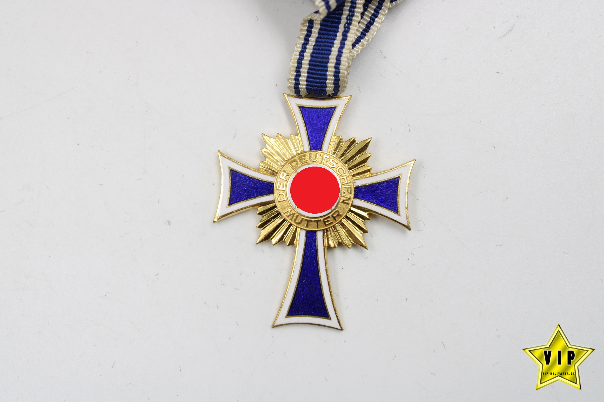 Mutterkreuz Gold im Verleihungsetui mit Hersteller