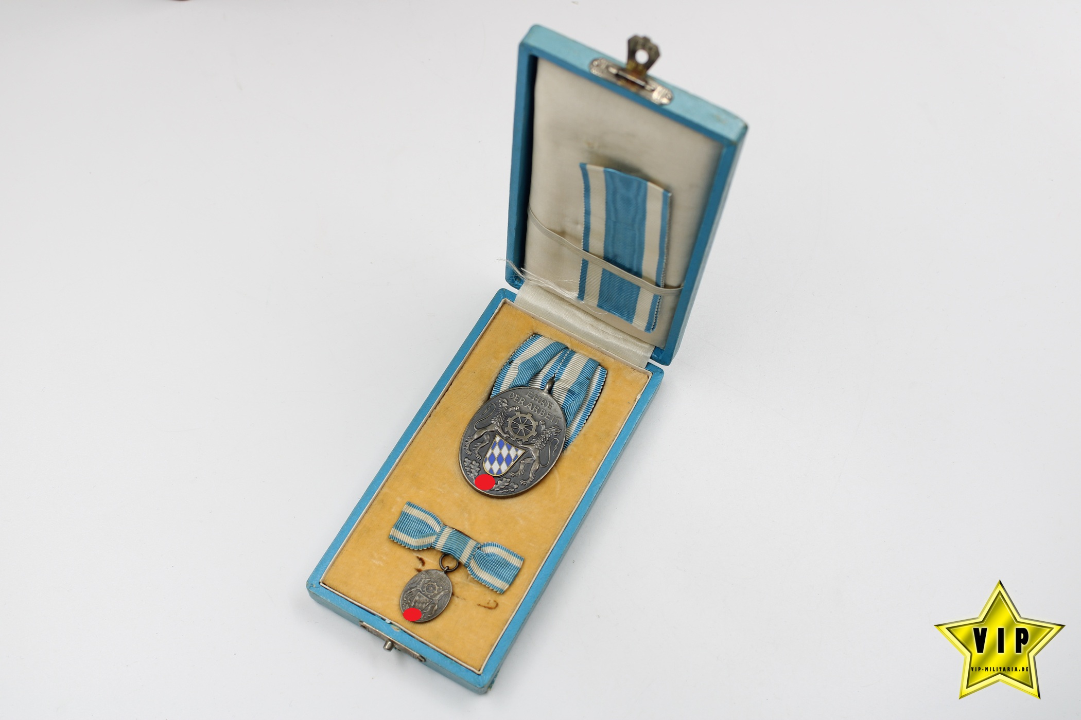 Treudienstabzeichen der Bayerischen Industrie im Etui mit Miniatur 