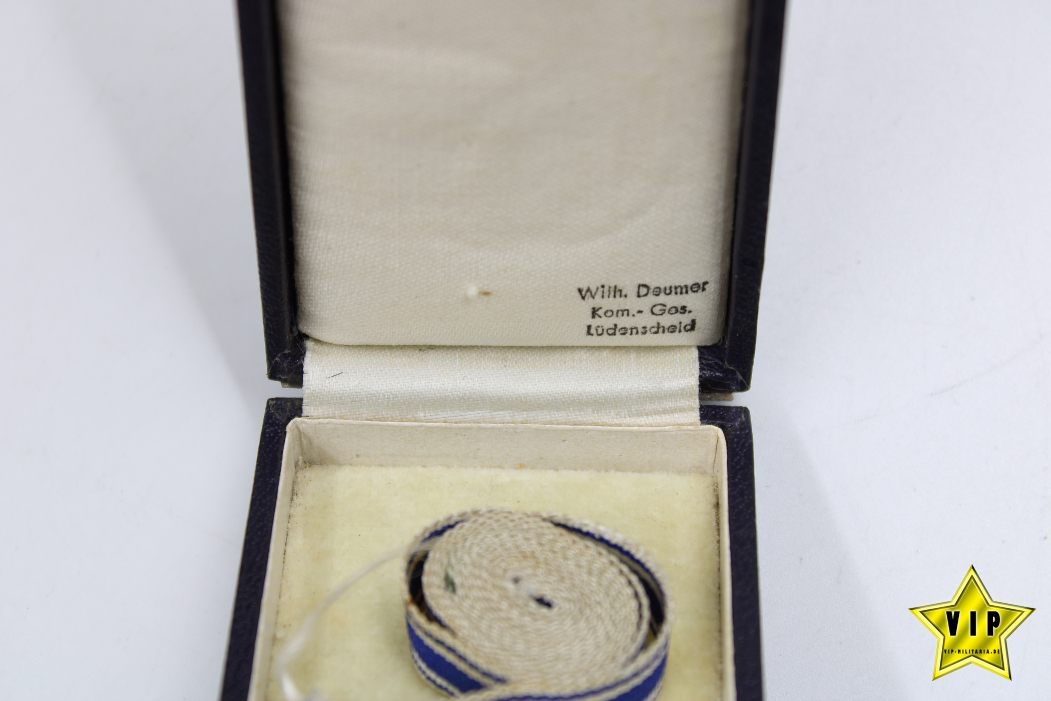 Mutterkreuz Gold im Verleihungsetui 