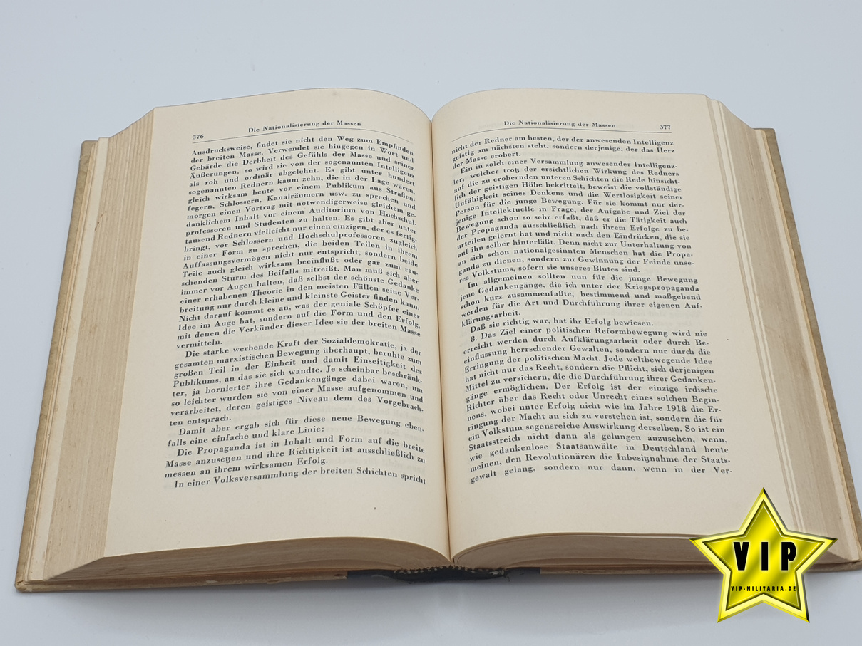 Adolf Hitler " Mein Kampf " Hochzeitsausgabe von 1942 Adolf Hitler " Mein Kampf " Hochzeitsausgabe von 1942