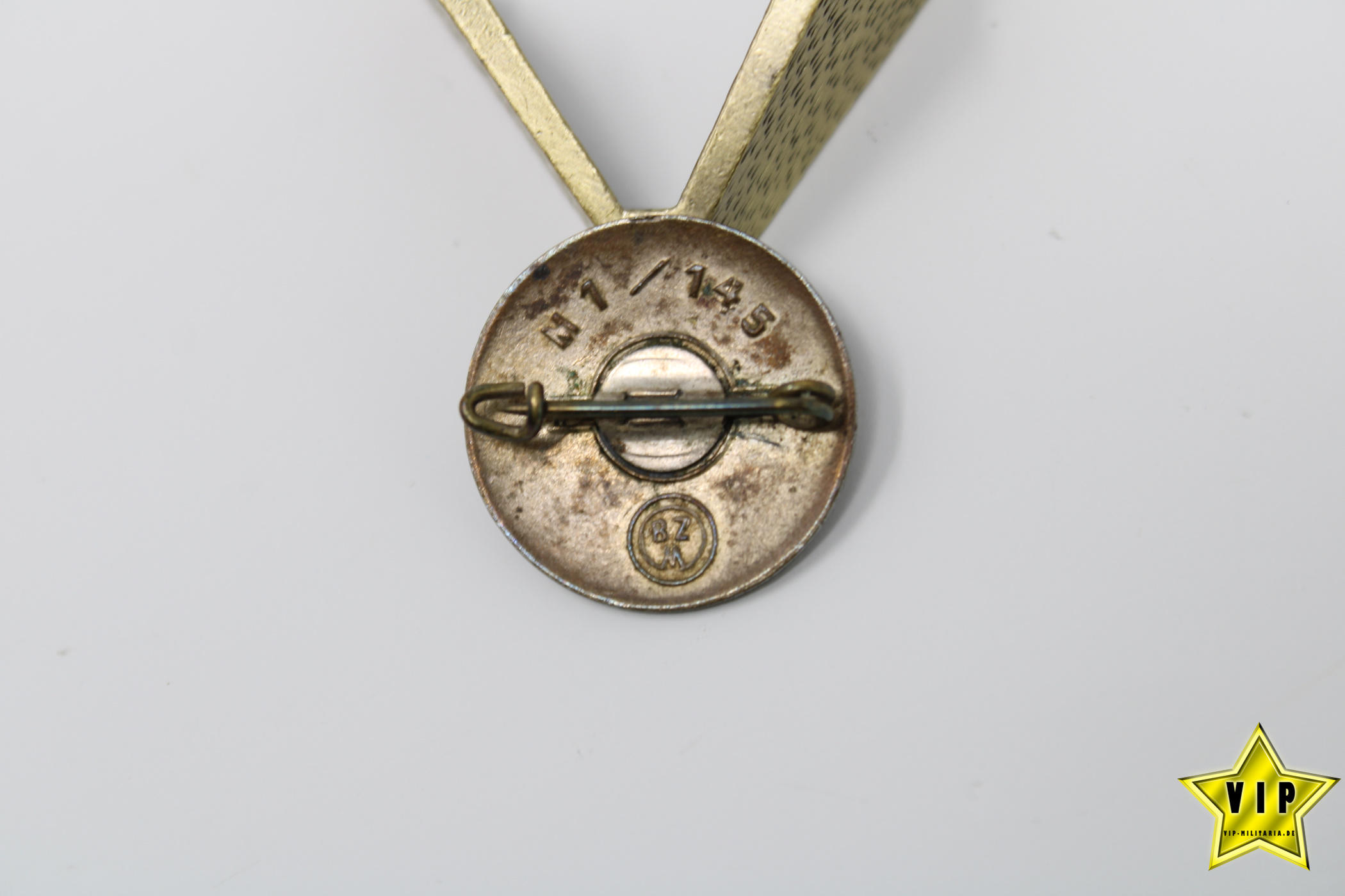 NSDAP Parteiabzeichen RZM M1/145