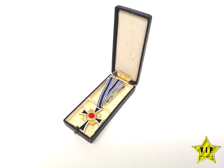 Mutterkreuz Gold im Etui Mutterkreuz Gold im Etui