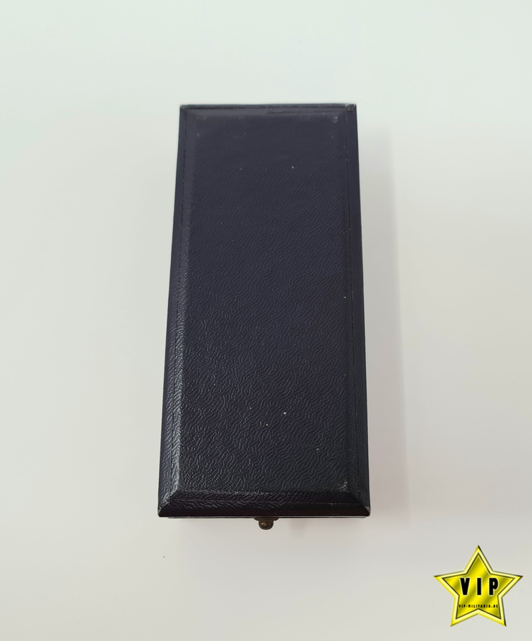 Mutterkreuz Gold im Etui