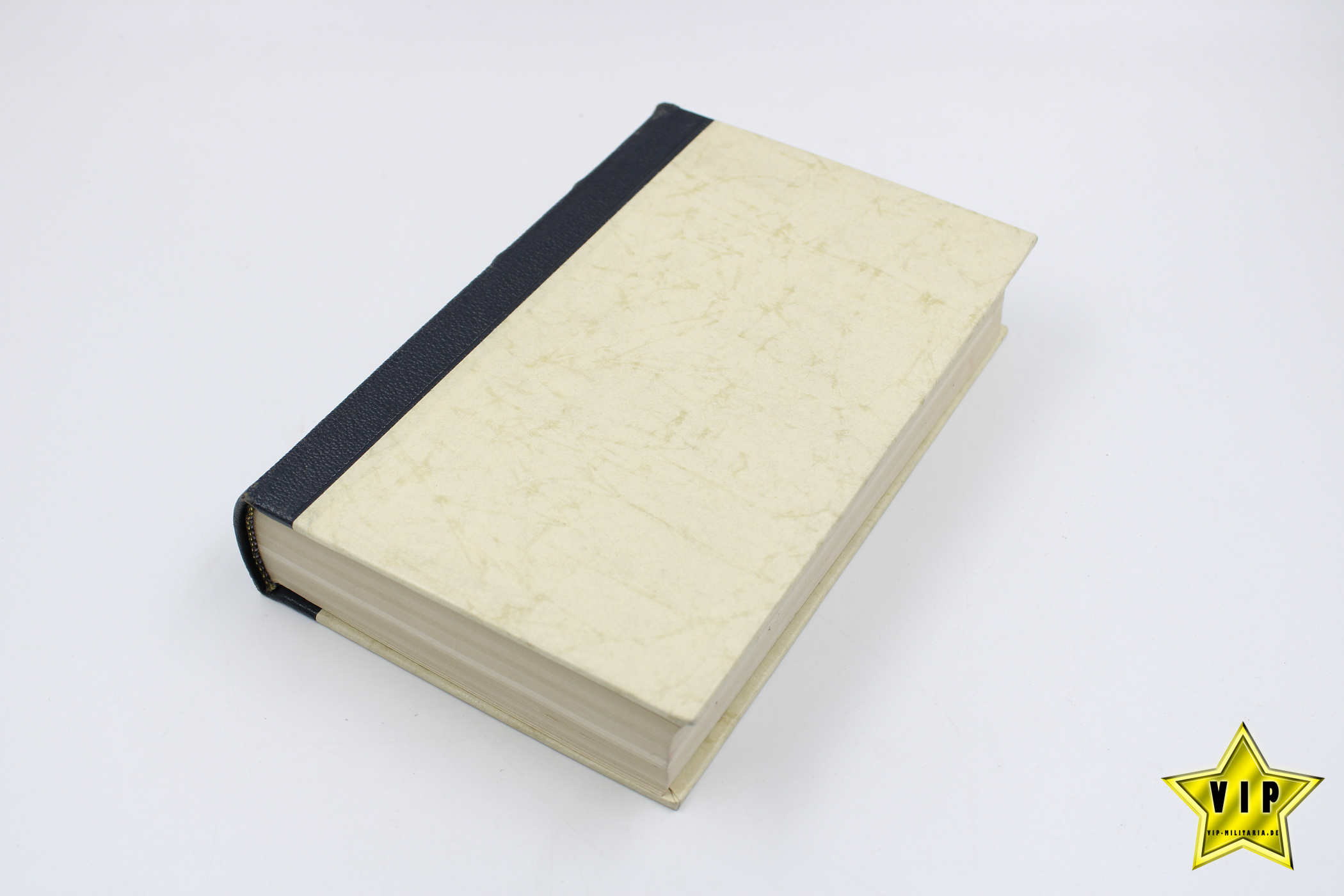 Mein Kampf 1942 in Lateinschrift mit blanko Widmung Seite