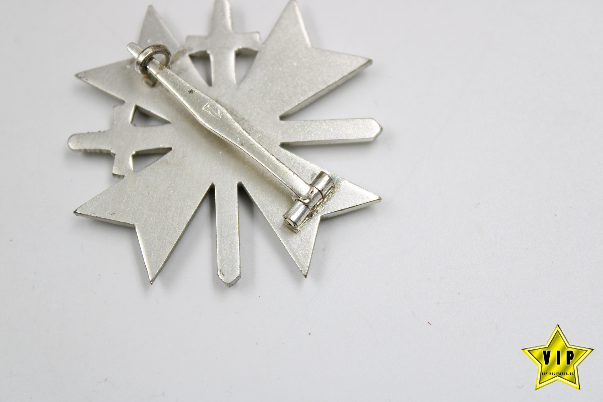 Kriegsverdienstkreuz 1. Klasse 1939 Hersteller 1 Deschler & Sohn, München im Etui 