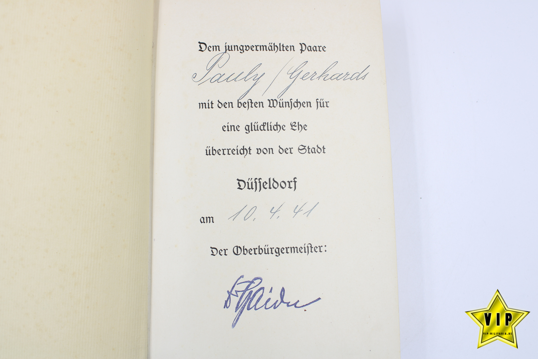 Meim Kampf 1941 Hochzeitsausgabe mit Stadtwappen und Widmung aus Düsseldorf im Schuber