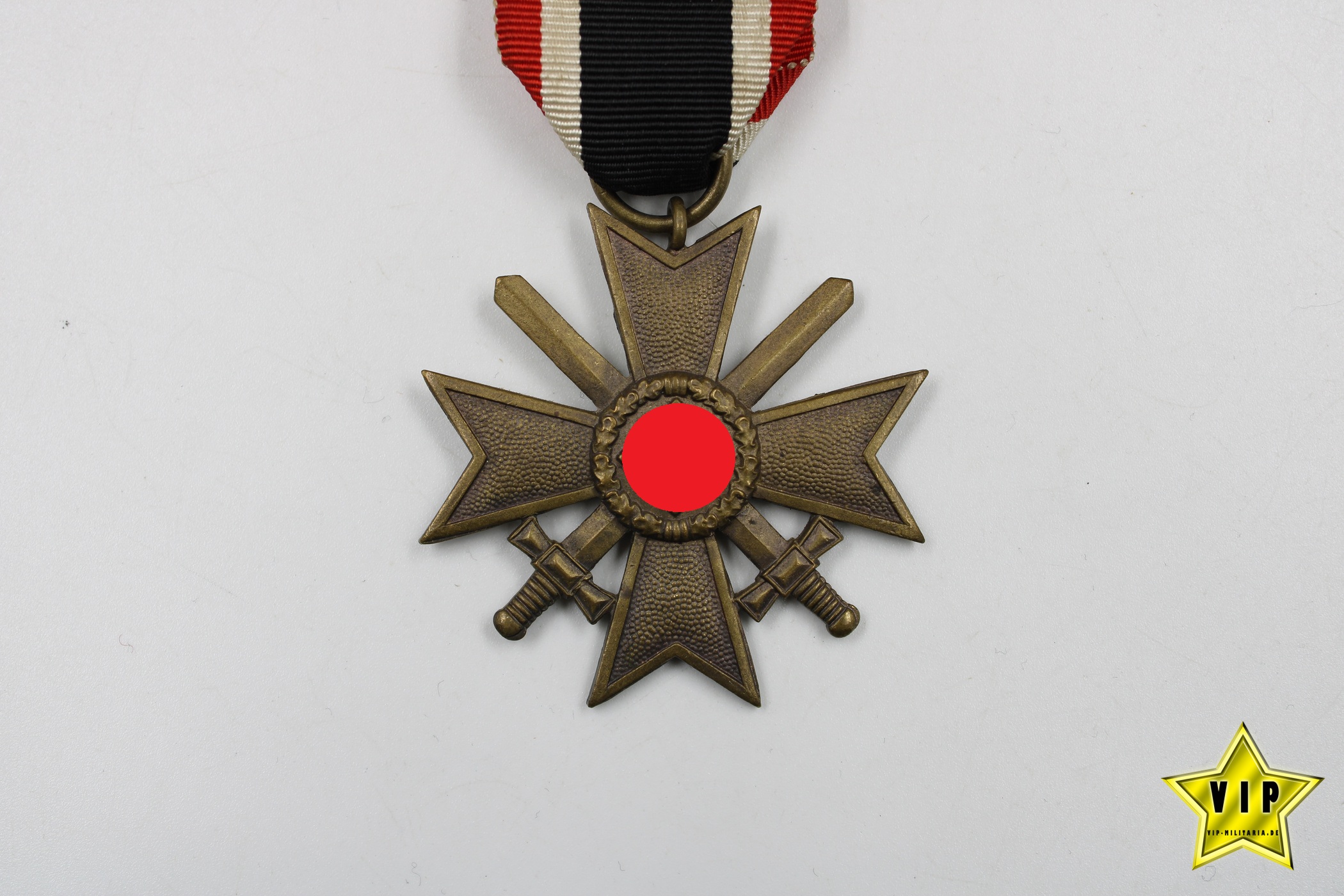 Kriegsverdienstkreuz 2. Klasse mit Schwertern Hersteller 93