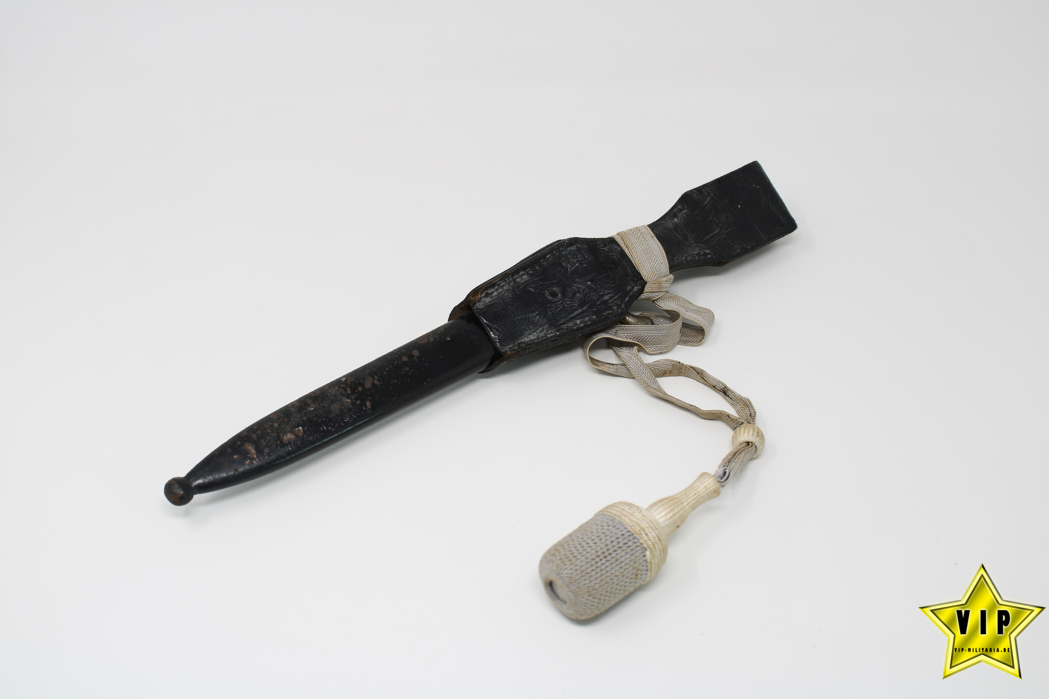 AUSGEHBAJONETT MIT KLINGENÄTZUNG