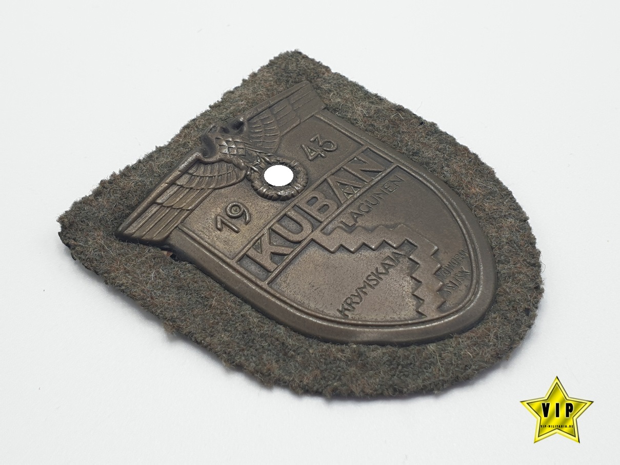 Kubanschild auf Heeresstoff / MINT