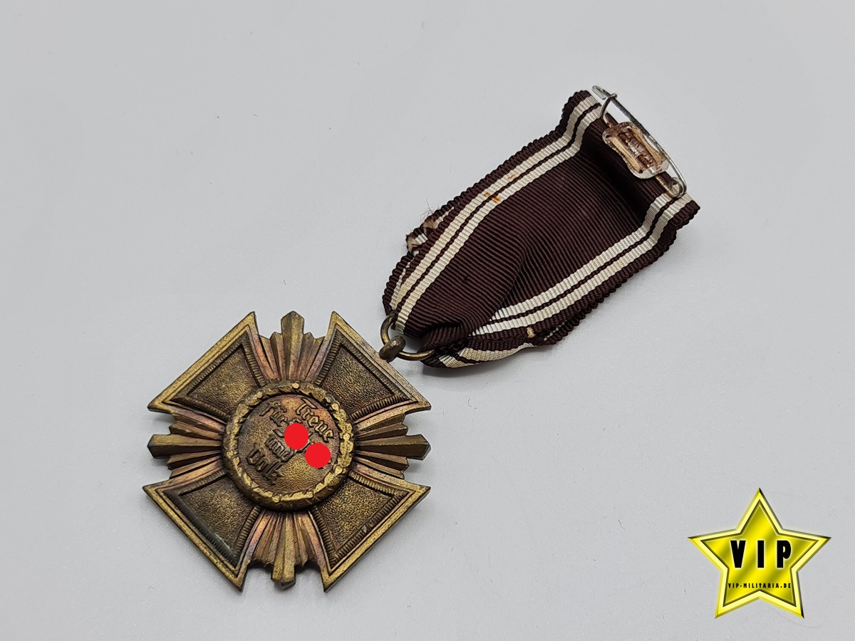 Dienstauszeichnung der NSDAP in Bronze Dienstauszeichnung der NSDAP in Bronze