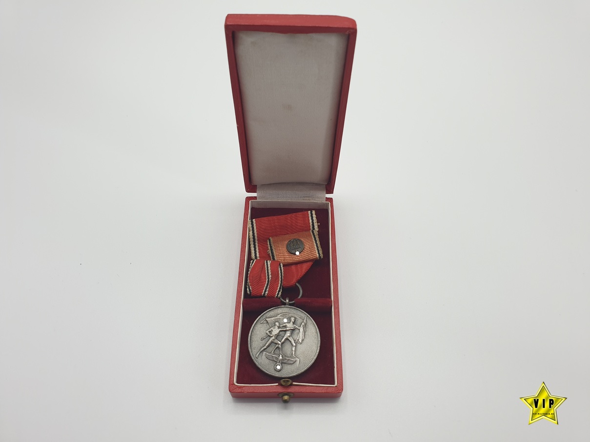 Anschluss Medaille 13. März 1938 Österreich im Etui + Bandspangen