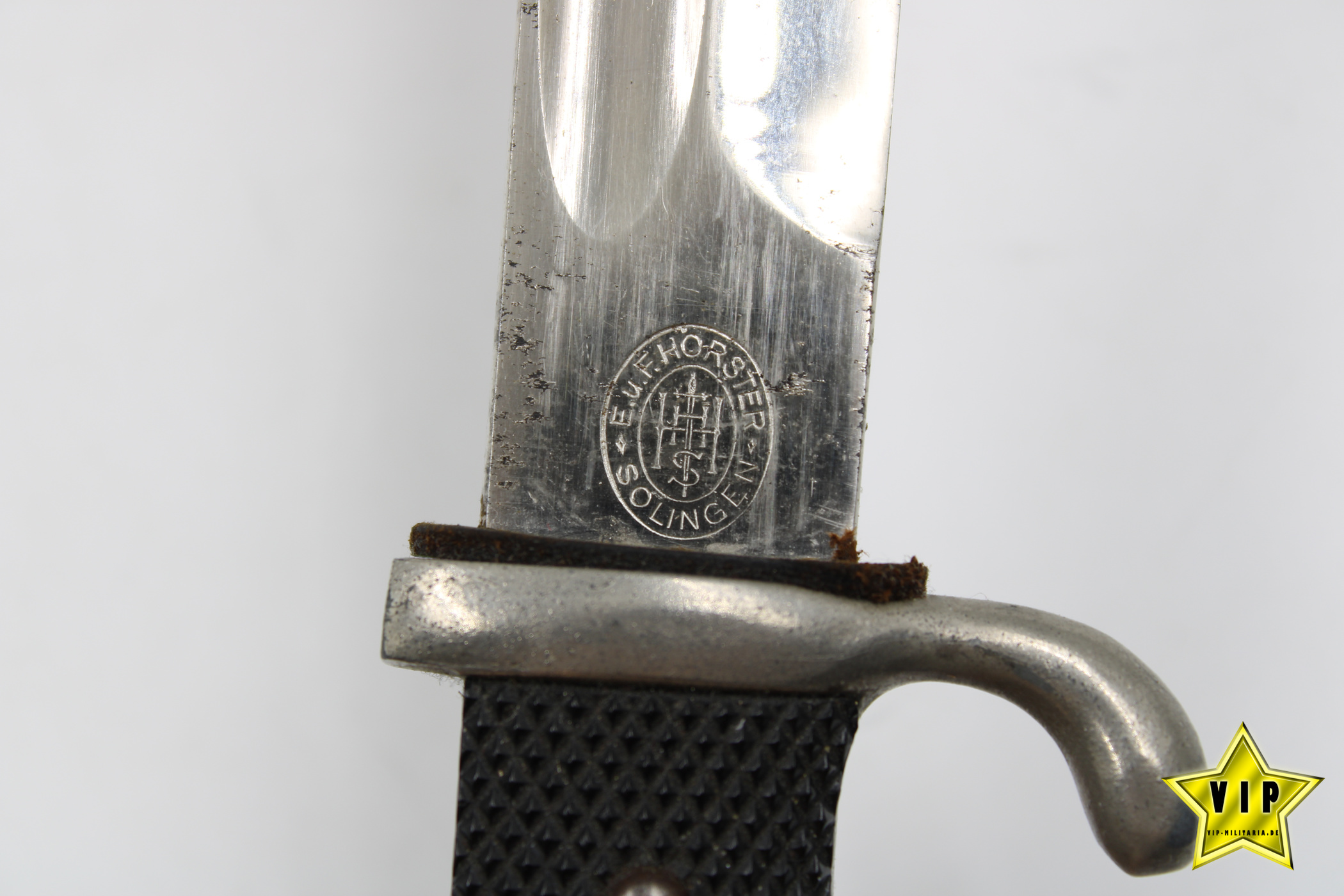 Ausgehbajonett mit Klingenäzung Hersteller E.&F. Hörster, Solingen
