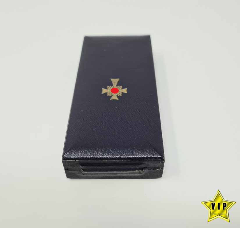 Mutterkreuz Gold im Etui