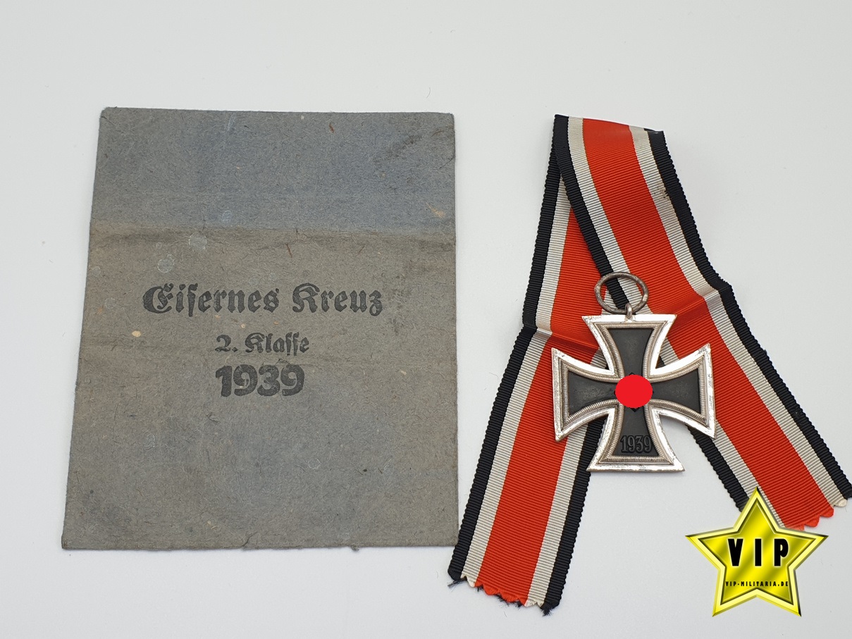 Eisernes Kreuz 2. Klasse mit Verleihungstüte Hersteller 13