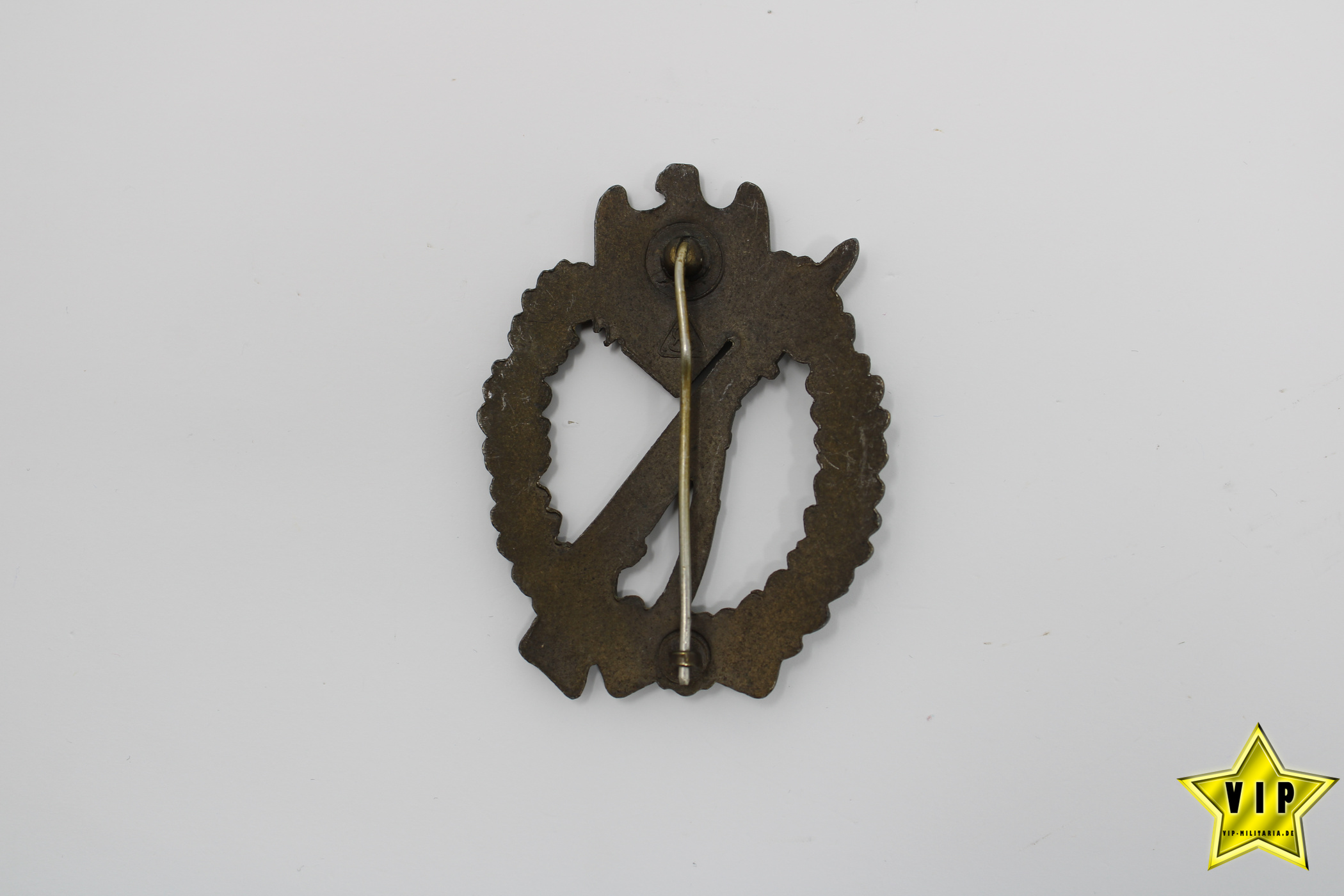 Infanterie Sturmabzeichen in Bronze Hersteller AS