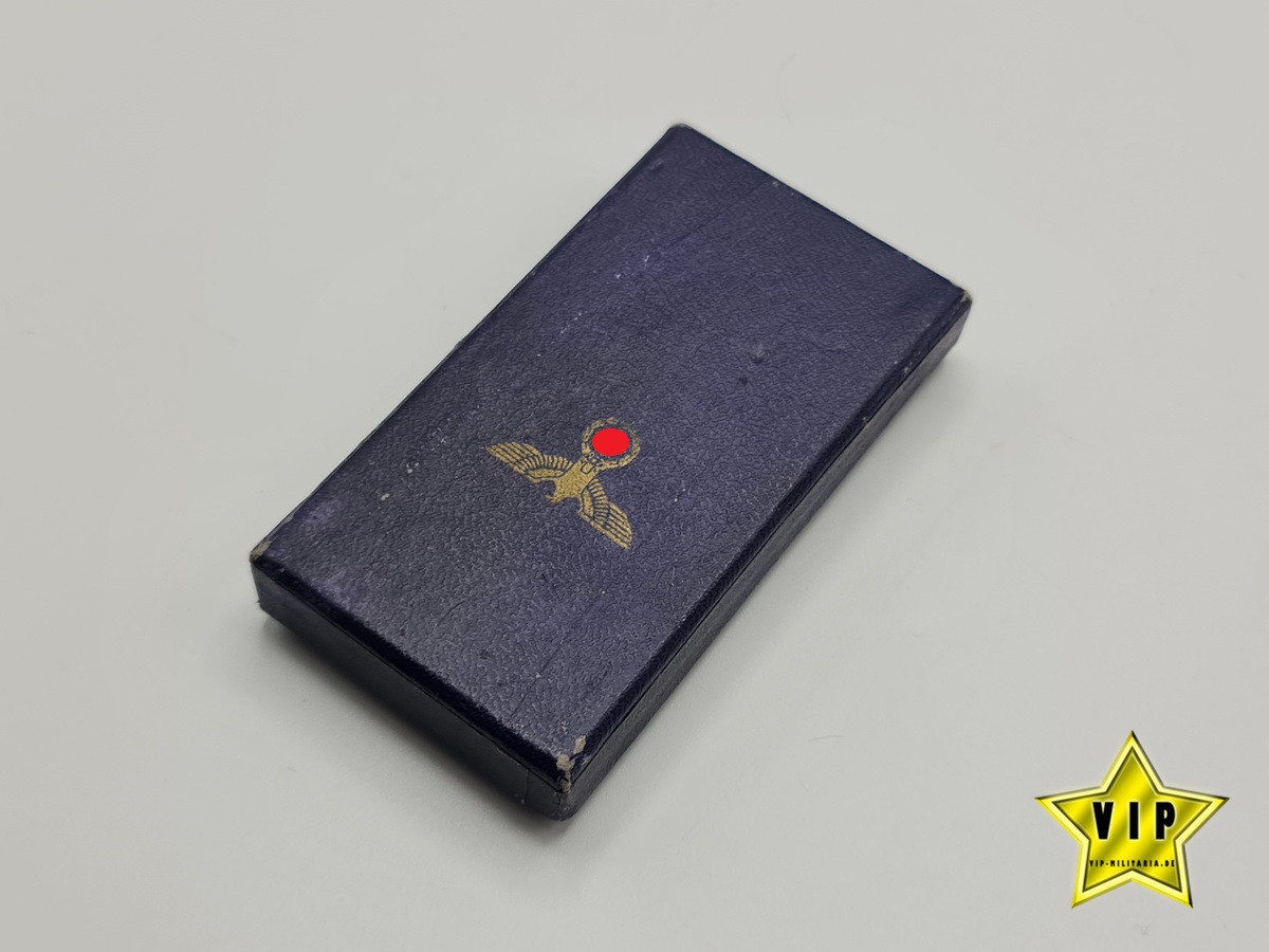 Dienstauszeichnung der NSDAP Silber im Etui Dienstauszeichnung der NSDAP Silber im Etui
