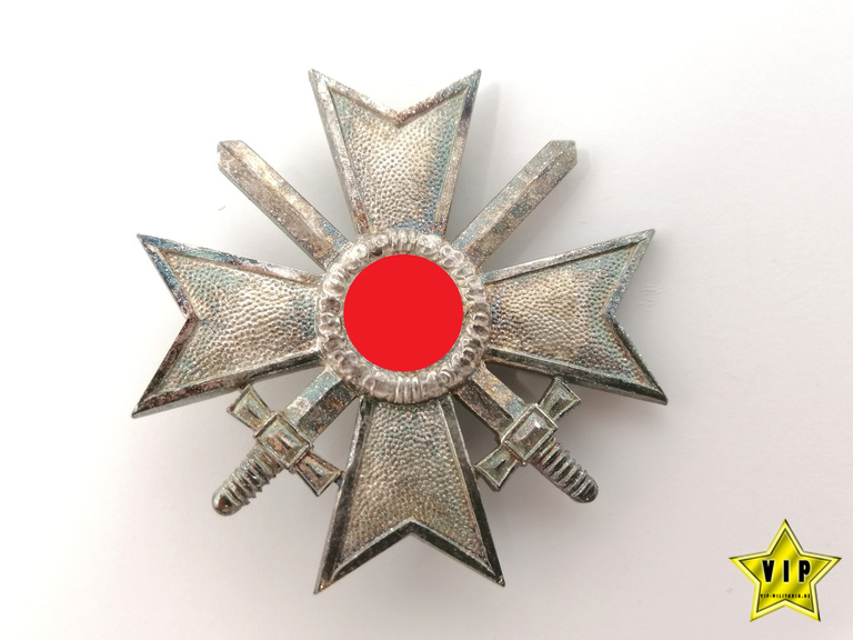 Kriegsverdienstkreuz 1. Klasse Hersteller " Deschler & Sohn, München " im Etui Kriegsverdienstkreuz 1. Klasse Hersteller " Deschler & Sohn, München " im Etui