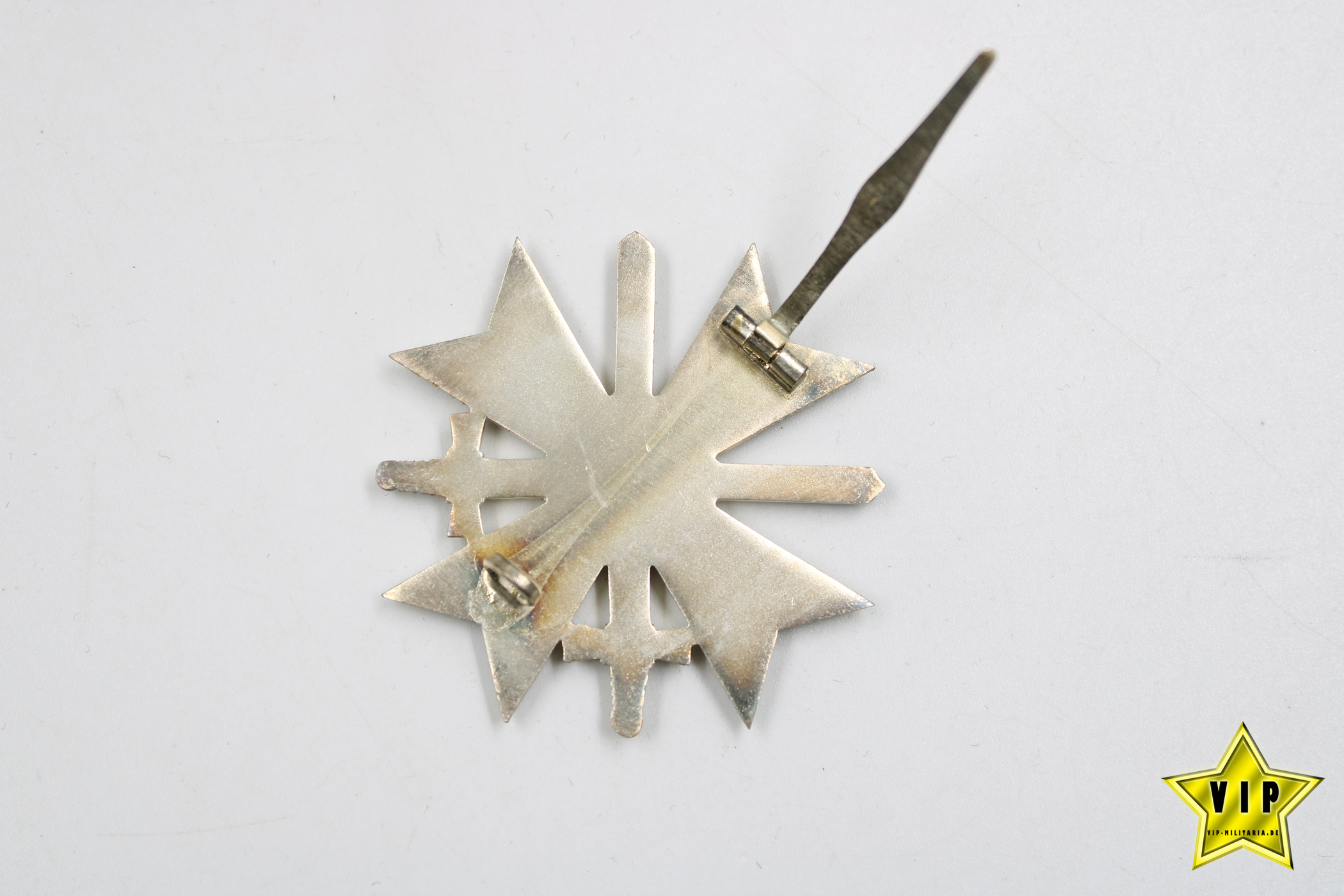 Kriegsverdienstkreuz 1. Klasse 1939 Hersteller 1 Deschler & Sohn, München im Etui