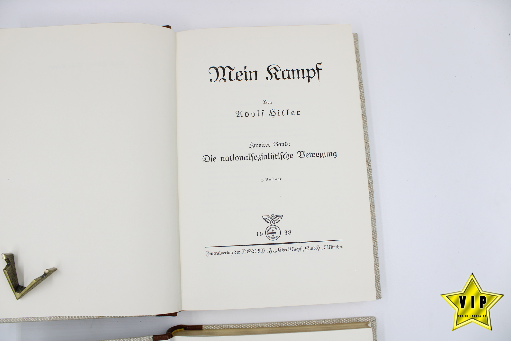 Sonderausgabe Mein Kampf mit Goldschnitt im Schuber
