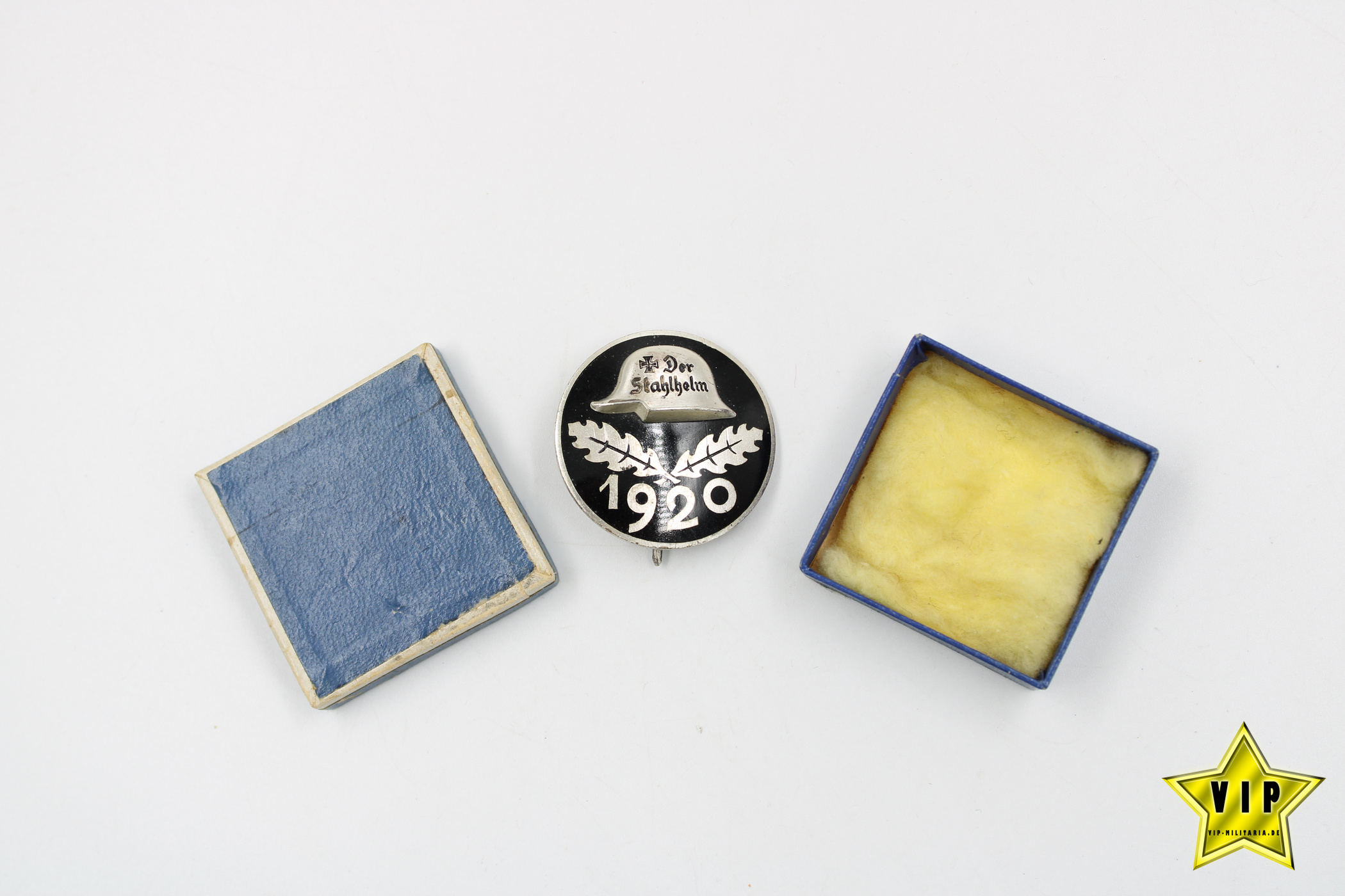 Stahlhelmbund Abzeichen 1920 im Etui große 35 mm Variante