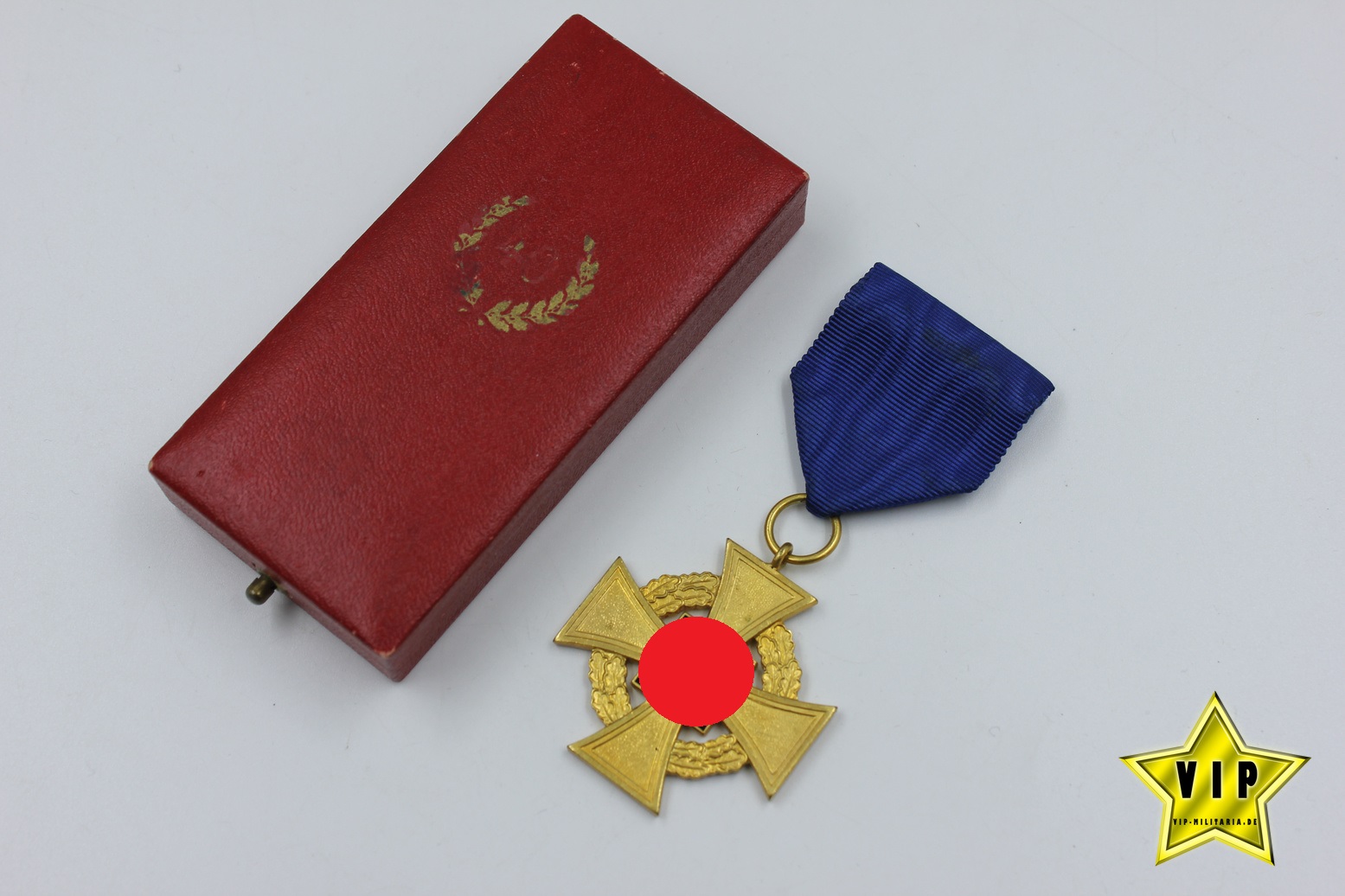 Treuedienst-Ehrenzeichen in Gold im Etui Treuedienst-Ehrenzeichen in Gold im Etui