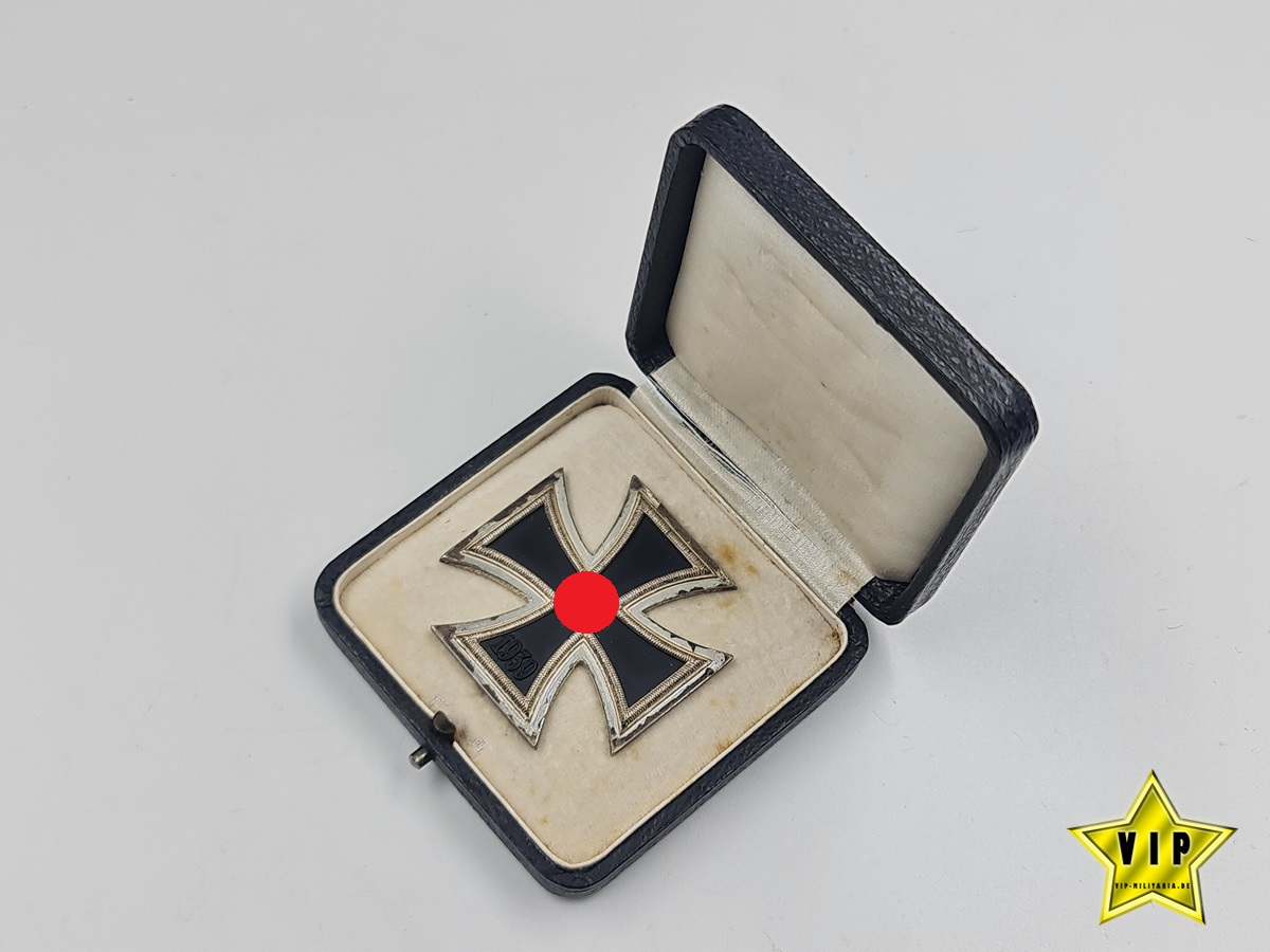 Eisernes Kreuz 1. Klasse im Verleihungsetui "100"