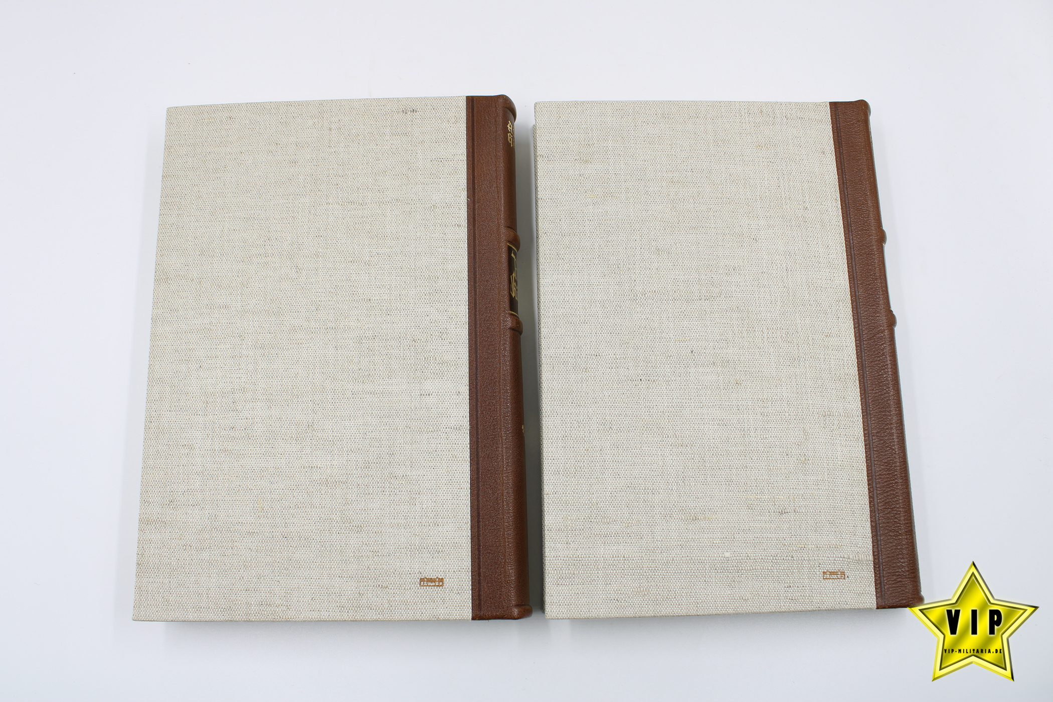 Sonderausgabe Mein Kampf mit Goldschnitt im Schuber