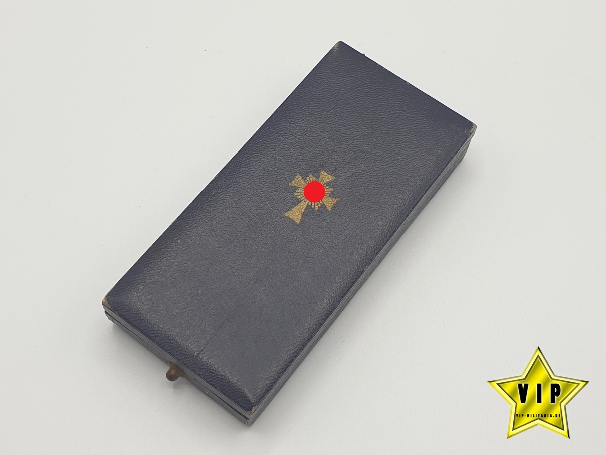Mutterkreuz Gold im Etui Mutterkreuz Gold im Etui
