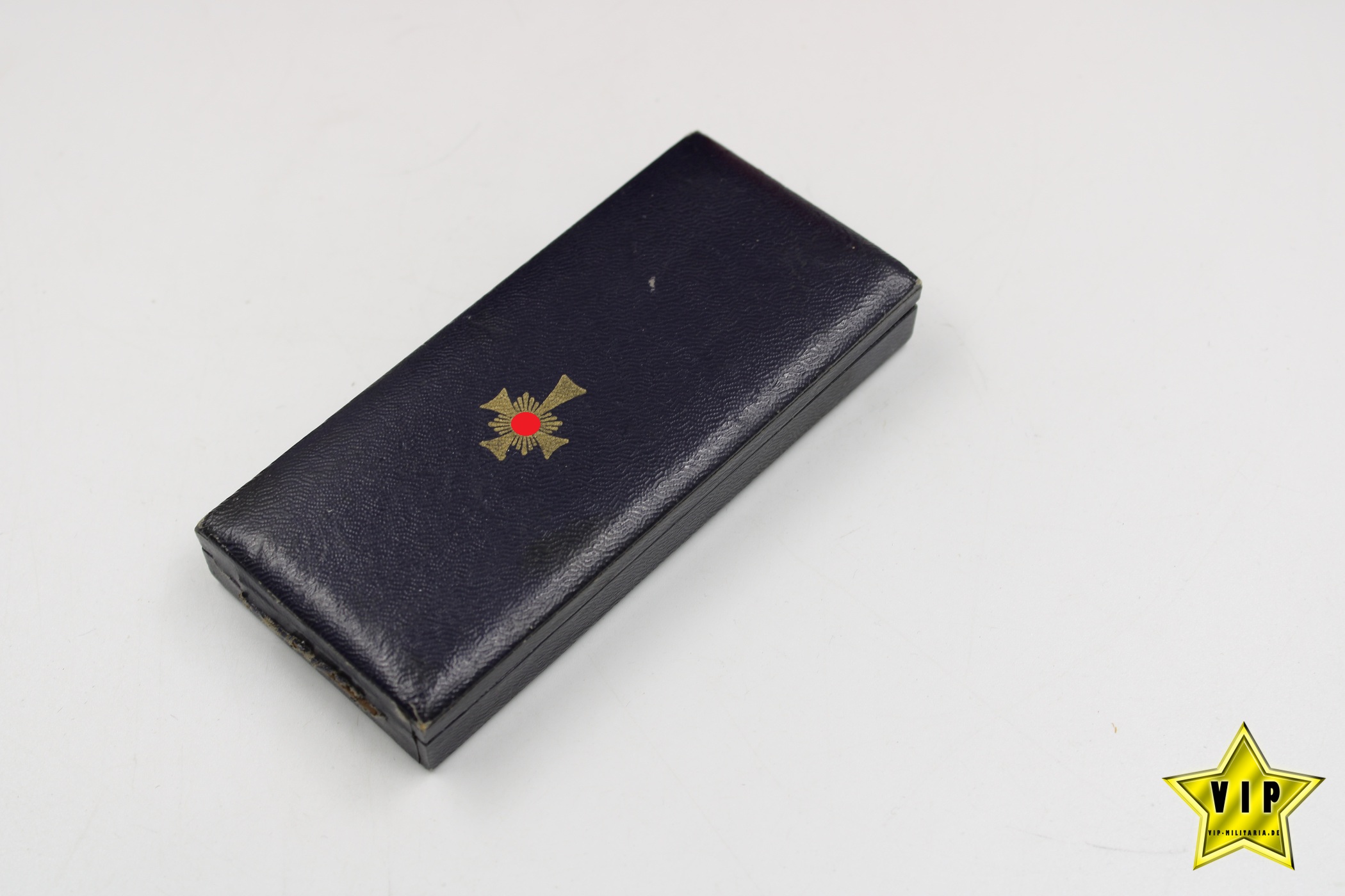 Mutterkreuz Gold im Verleihungsetui