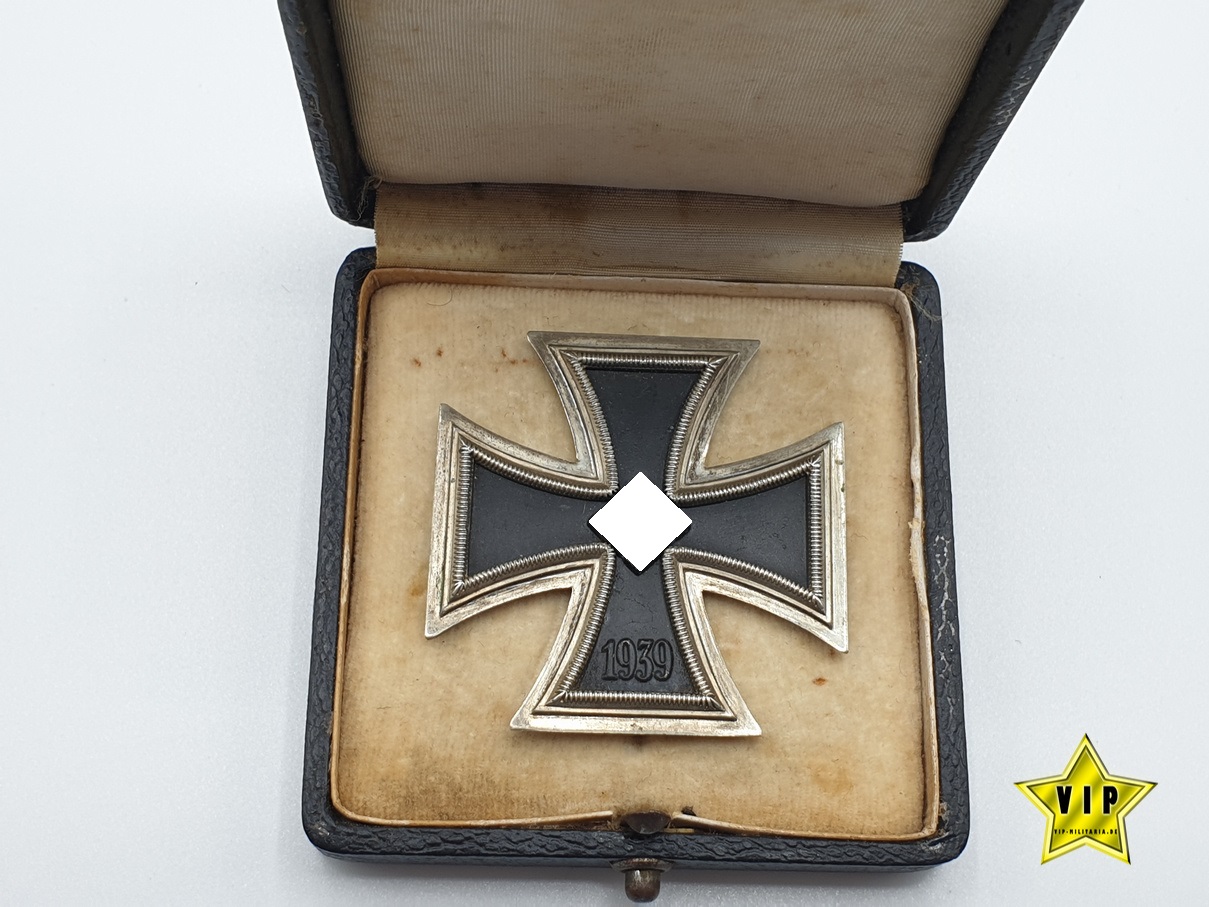 Eisernes Kreuz 1. Klasse 1939 im Etui Eisernes Kreuz 1. Klasse 1939 im Etui