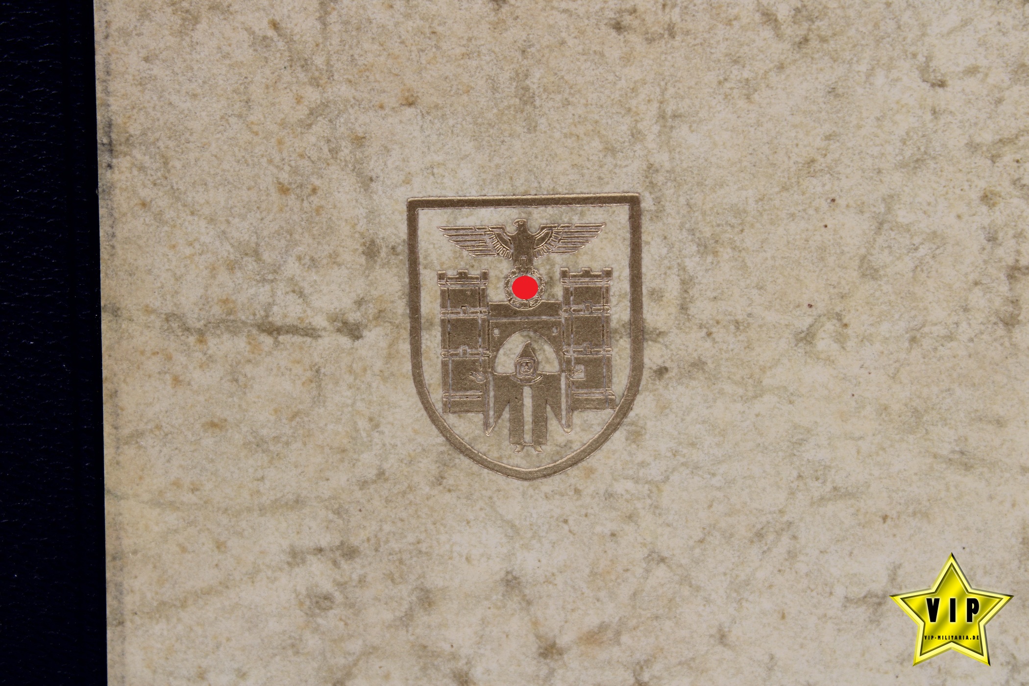 Mein Kampf 1939 Hochzeitsausgabe mit Stadtwappen München und Widmung