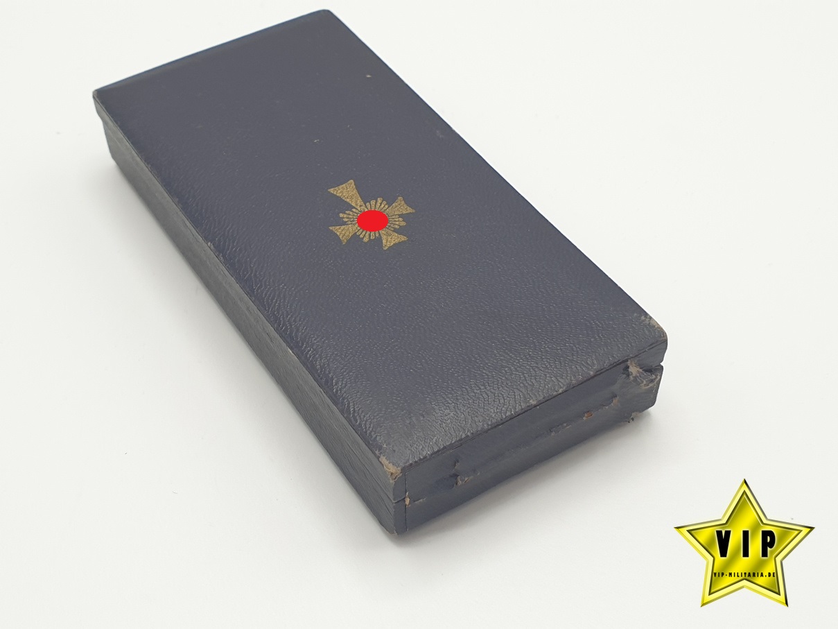 Mutterkreuz Gold im Etui Mutterkreuz Gold im Etui