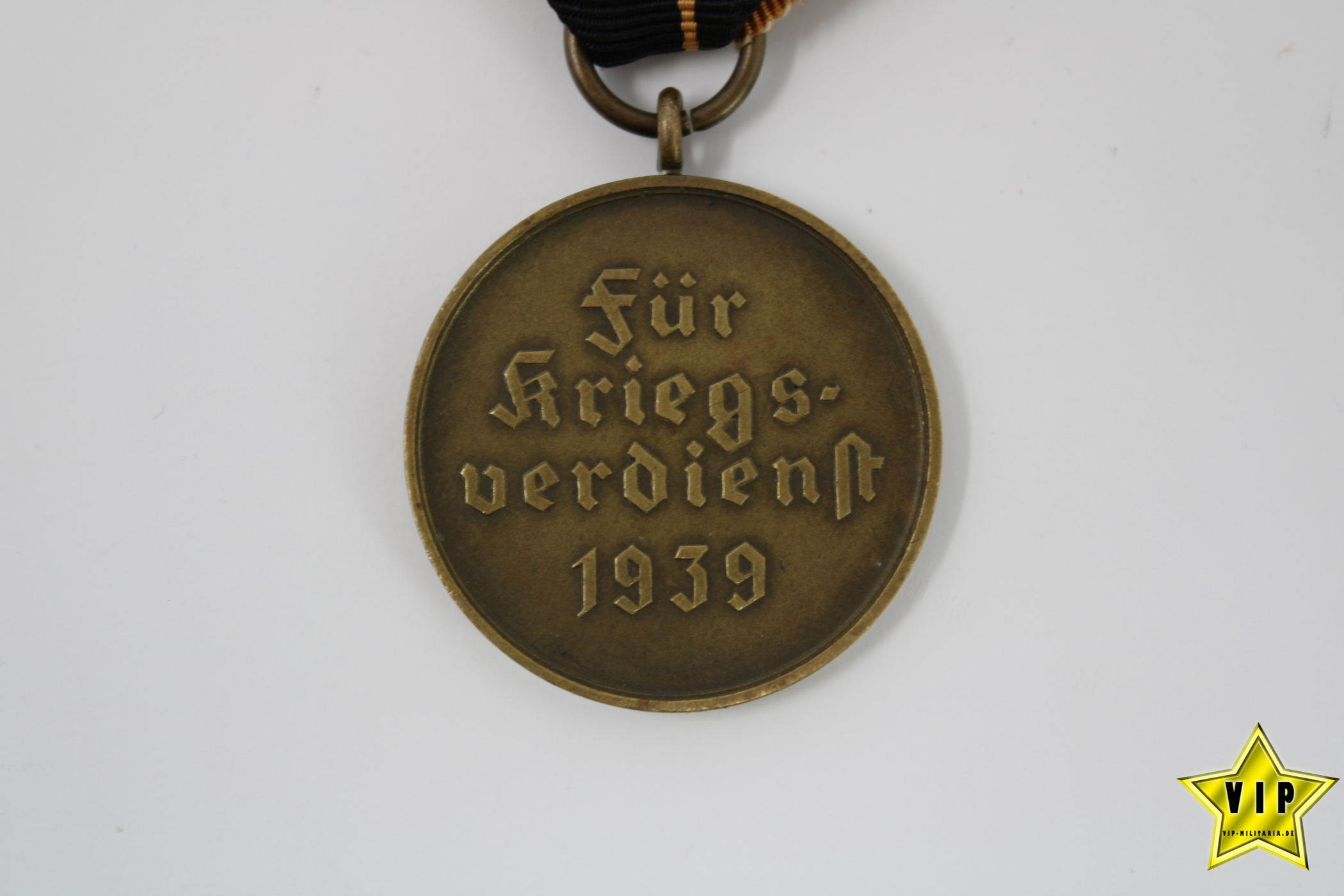 Kriegsverdienstmedaille 1939 mit Verleihungsurkunde