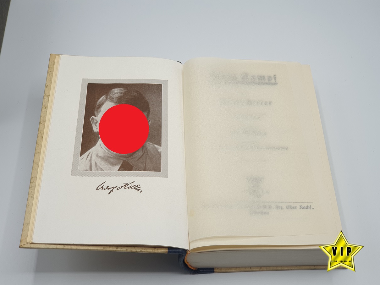 Adolf Hitler " Mein Kampf " im Schuber mit Goldschnitt Adolf Hitler " Mein Kampf " im Schuber mit Goldschnitt