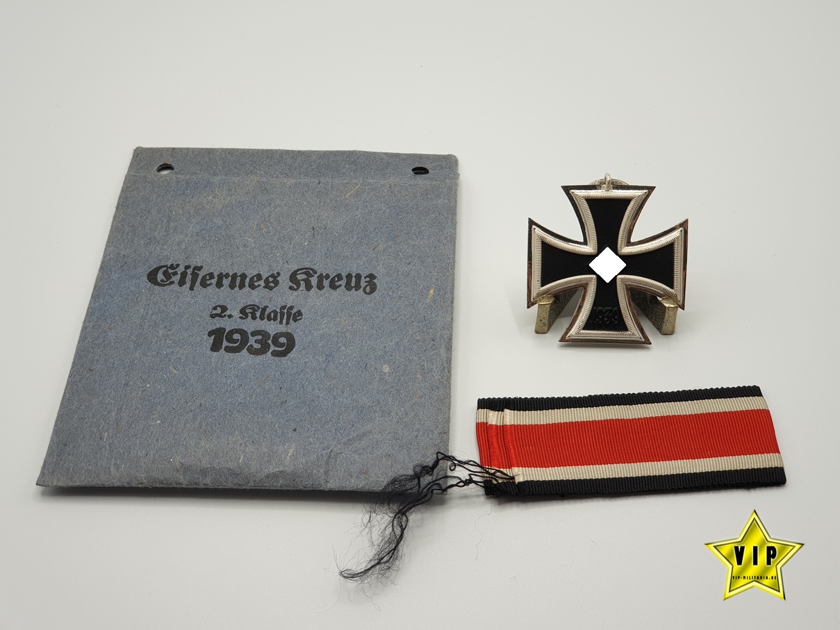 Eisernes Kreuz 2. Klasse mit Tüte Hersteller 13