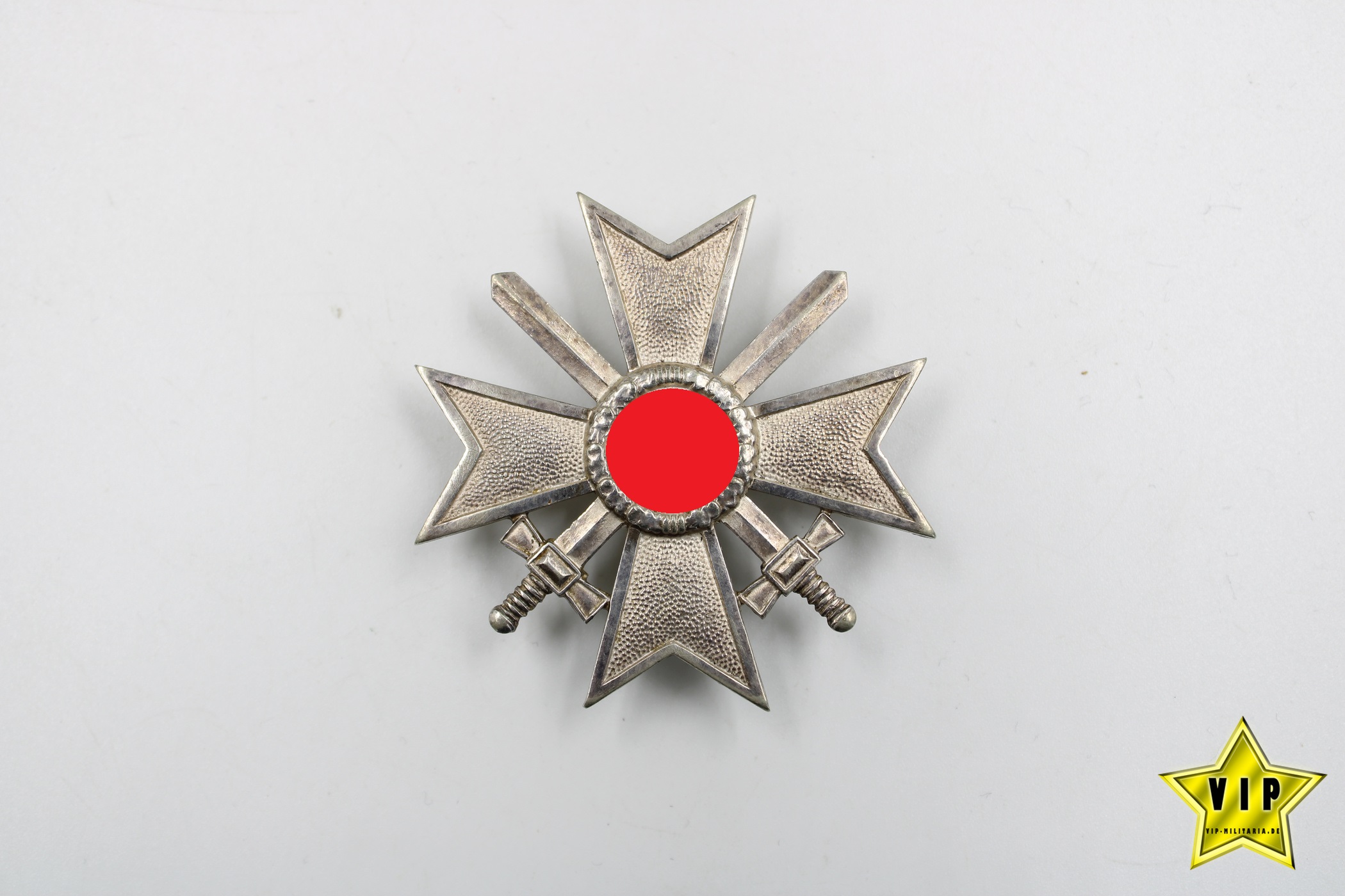 Kriegsverdienstkreuz 1. Klasse mit Schwertern im Etui Hersteller L/11