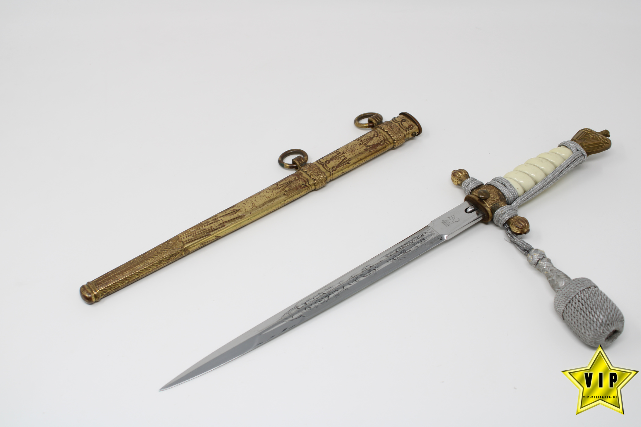 KRIEGSMARINE OFFIZIERSDOLCH EICKHORN, SOLINGEN